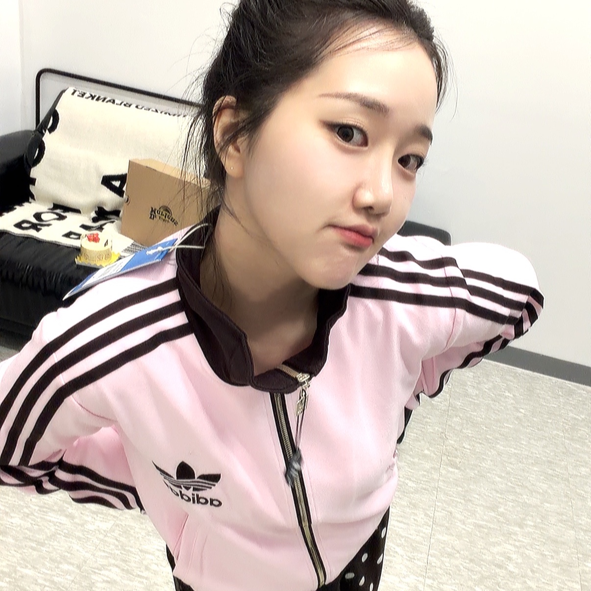 (W) Adidas Originals Beckenbauer Track Jacket Clear Pink - KR Sizing 착용 스타일 - 2