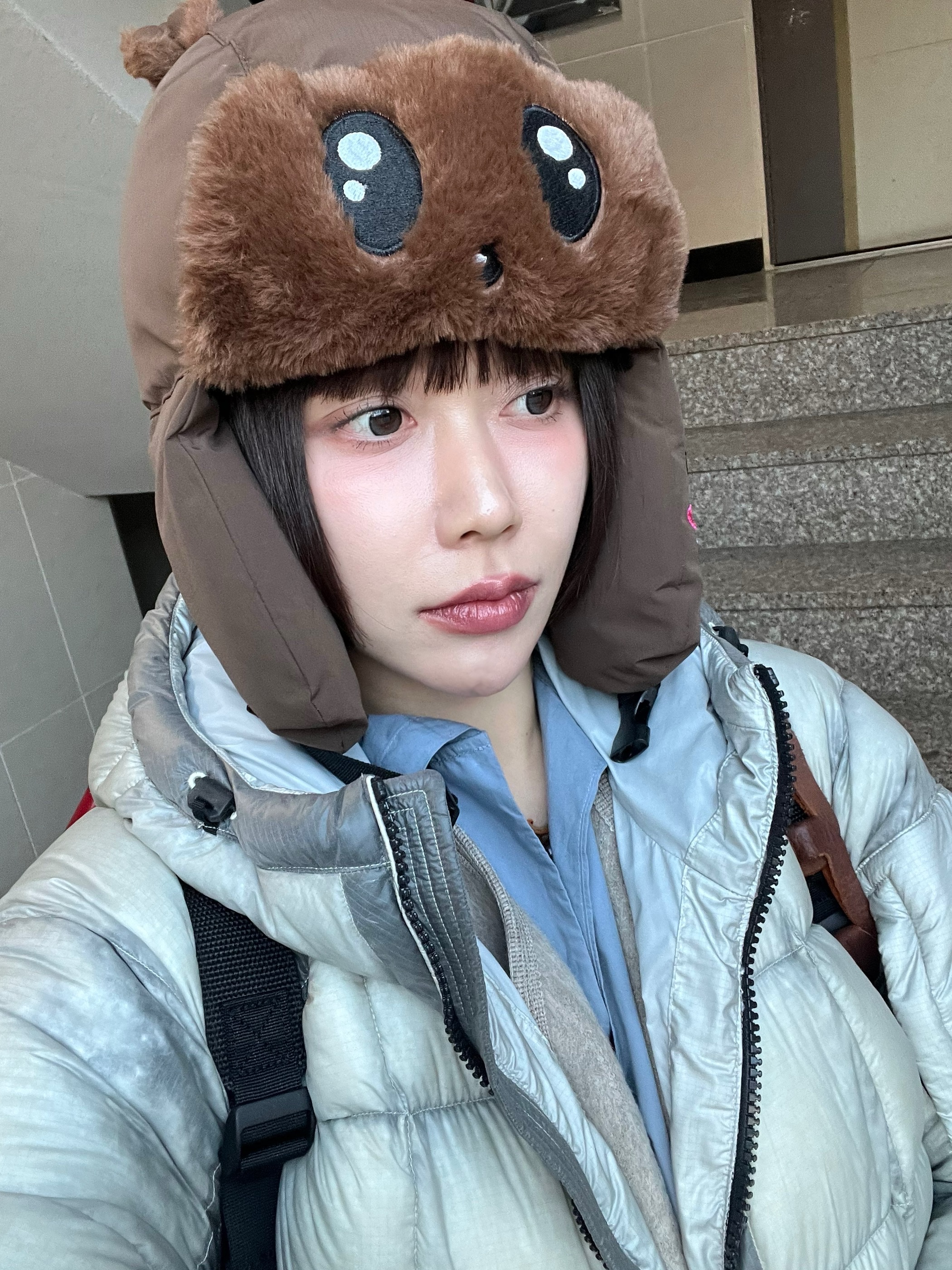 Palace Kawaii Puffa Trooper Brown - 25FW, C.P. Company Korea Exclusive D.D. Shell Hooded Down Jacket Lunar Rock - 25FW 착용 스타일