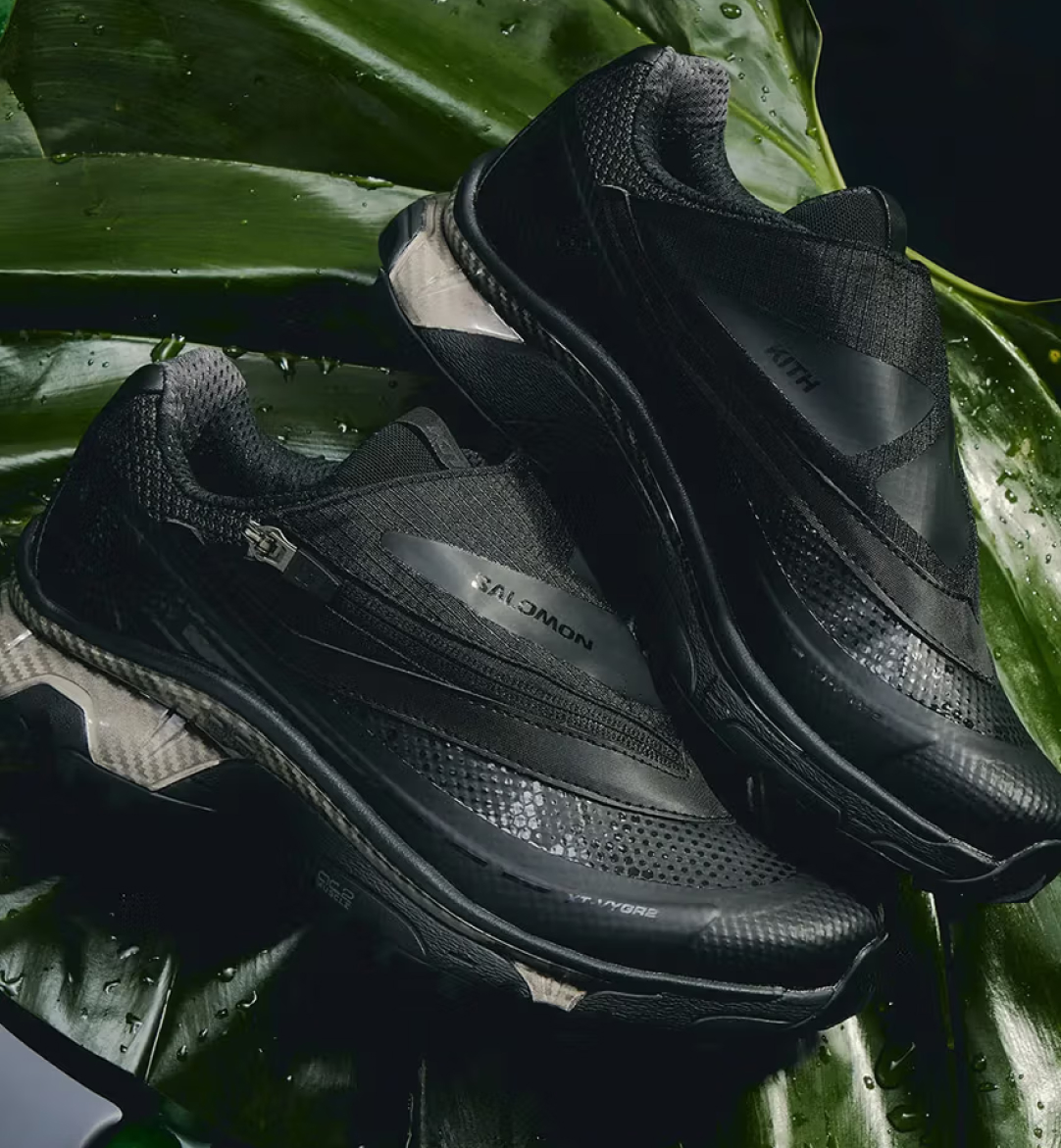 Salomon x Kith XT-4K Black Alloy, Salomon x Kith XT-4K Bright White Ashes of Roses 착용 스타일 - 3