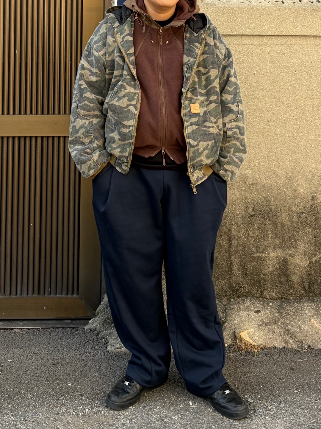 Knitted Curved Training Pants Navy, Nike Air Force 1 '07 Low Triple Black 착용 스타일