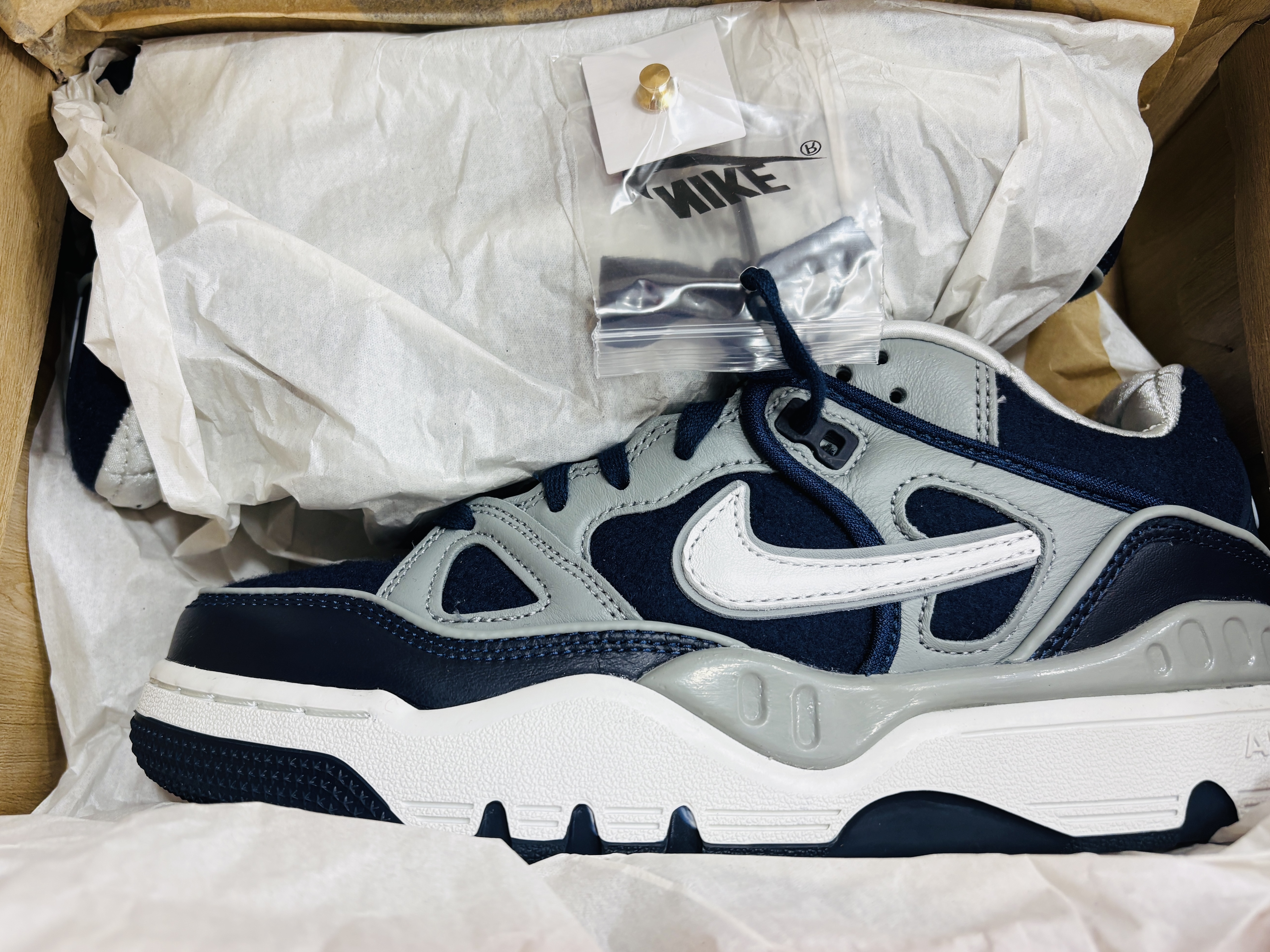 Nike x Nigo Air Force 3 Low Midnight Navy Shadow Grey 착용 스타일 - 1