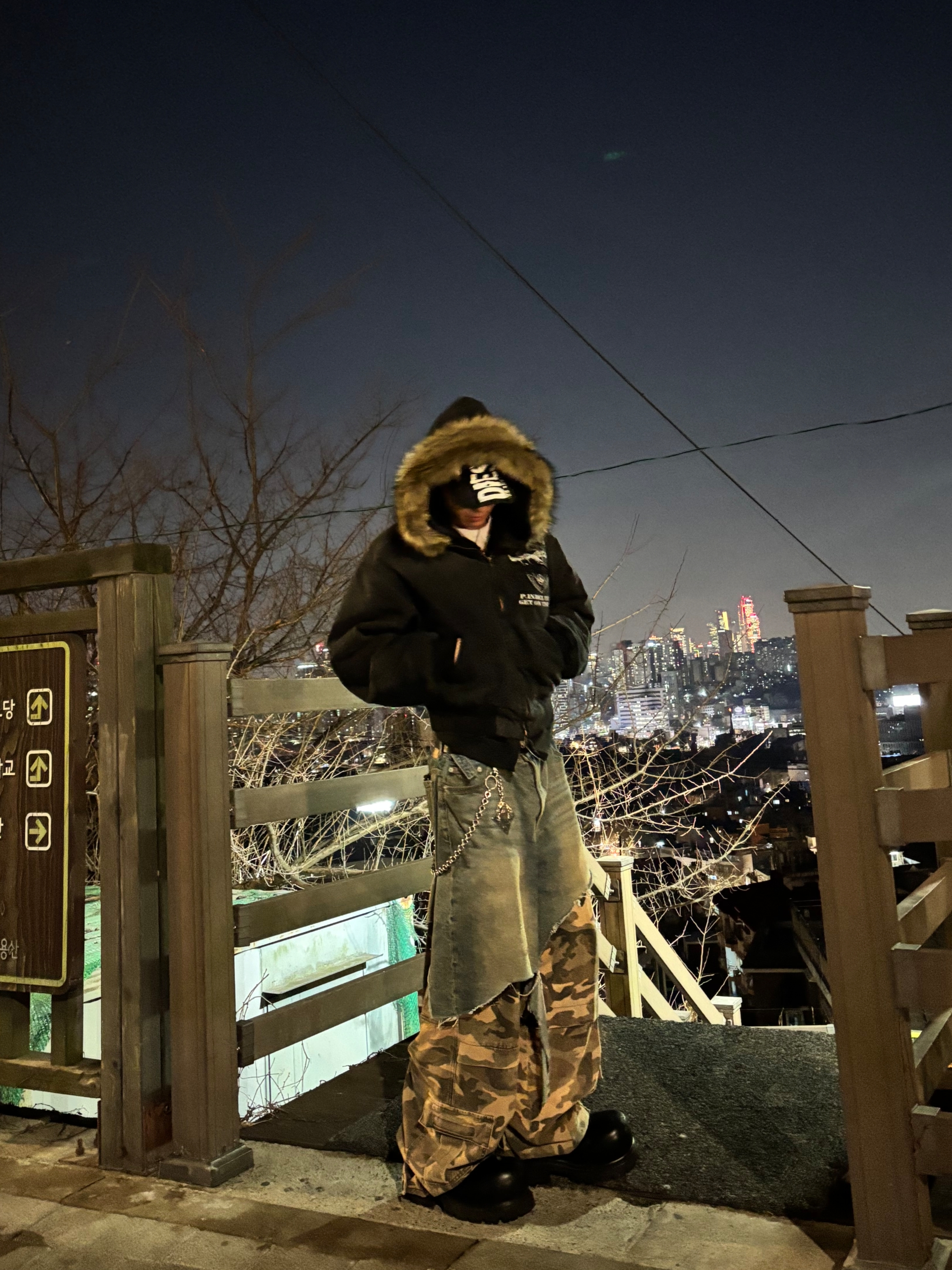 Diesel C-Ewan Baseball Cap with Diesel Lettering Black, Protocol Index Detachable Fur Hooded Work Jacket Black 착용 스타일 - 2