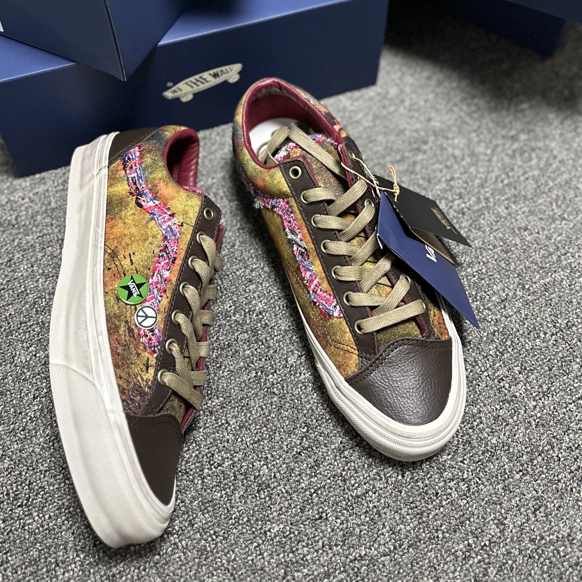 Vans Premium Old Skool 36 LX Souvenir Warm Brown 착용 스타일