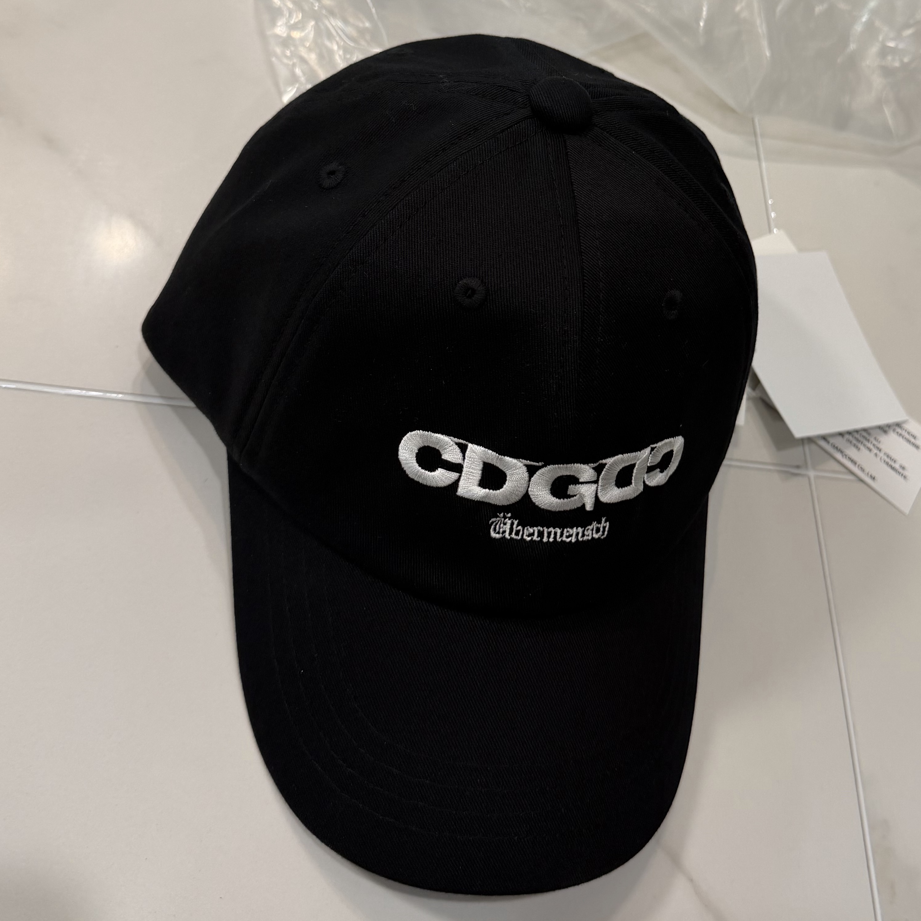 CDG x G-DRAGON Ubermensch CDGDC Classic Cap Black 착용 스타일