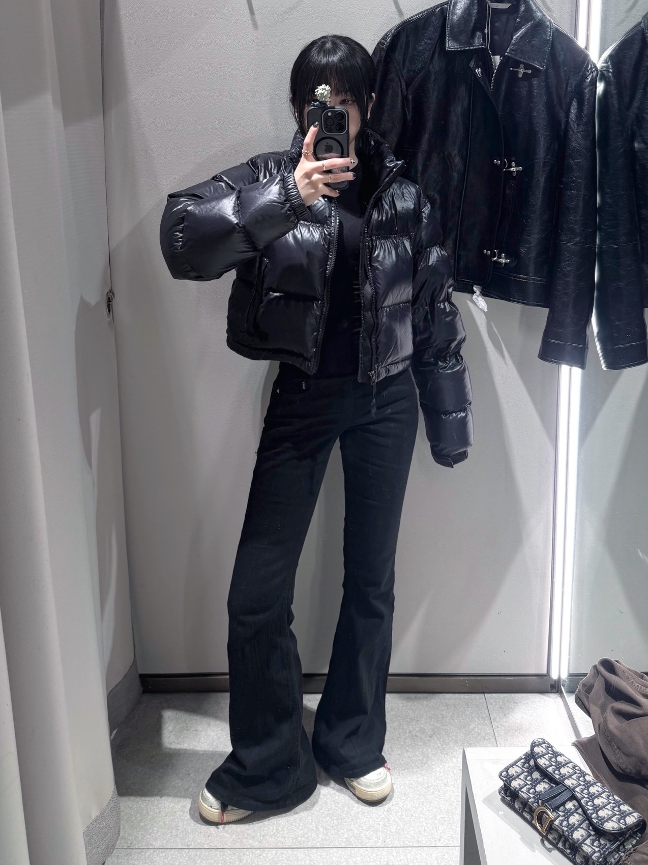 (W) The North Face Nuptse Short Jacket TNF Black, Dior Saddle Belt Pouch Blue Dior Oblique Jacquard 착용 스타일