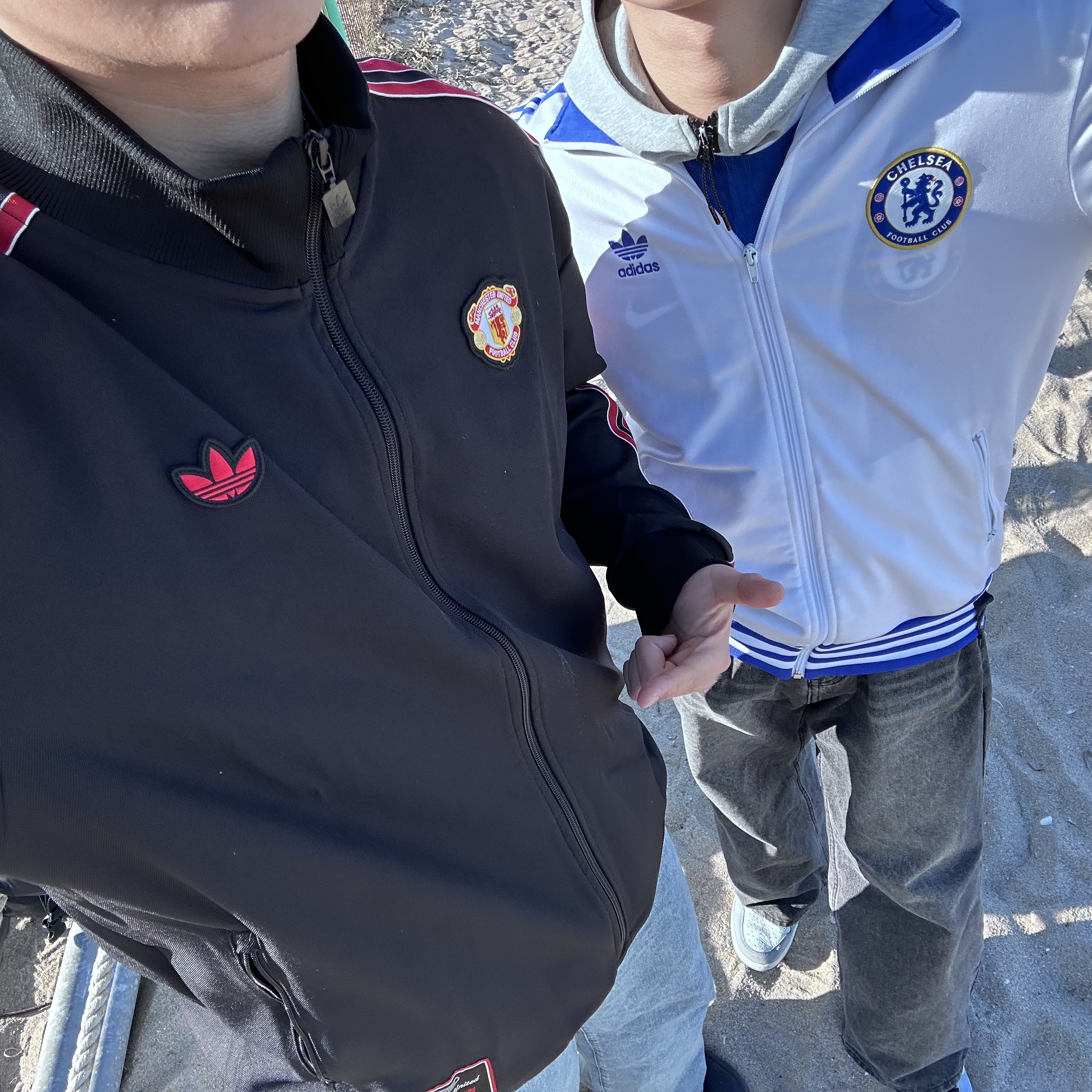 Adidas Manchester United Terrace Icon Track Top Black - KR Sizing 착용 스타일 - 1