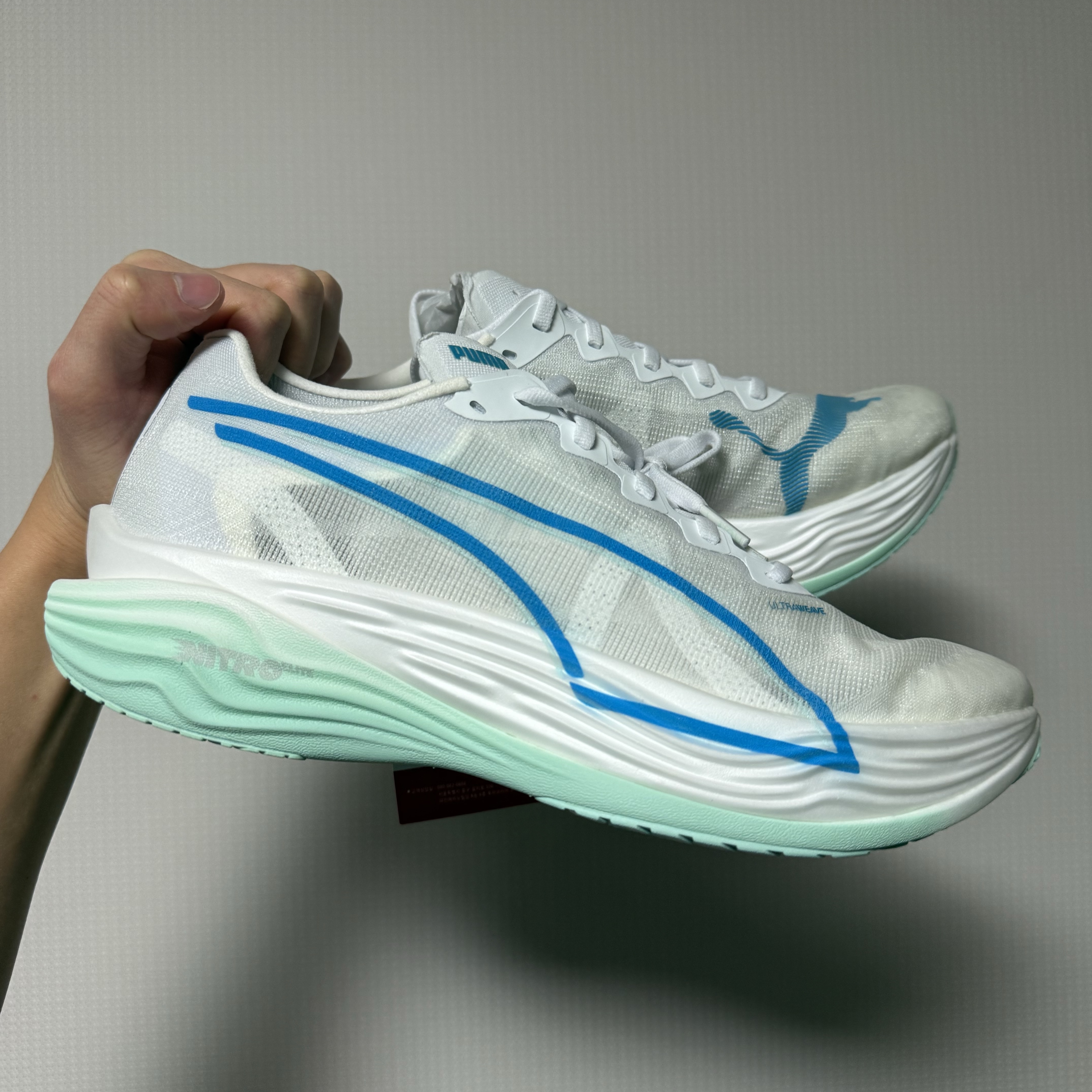 Puma Deviate Nitro Elite 3 White Speed Blue 착용 스타일