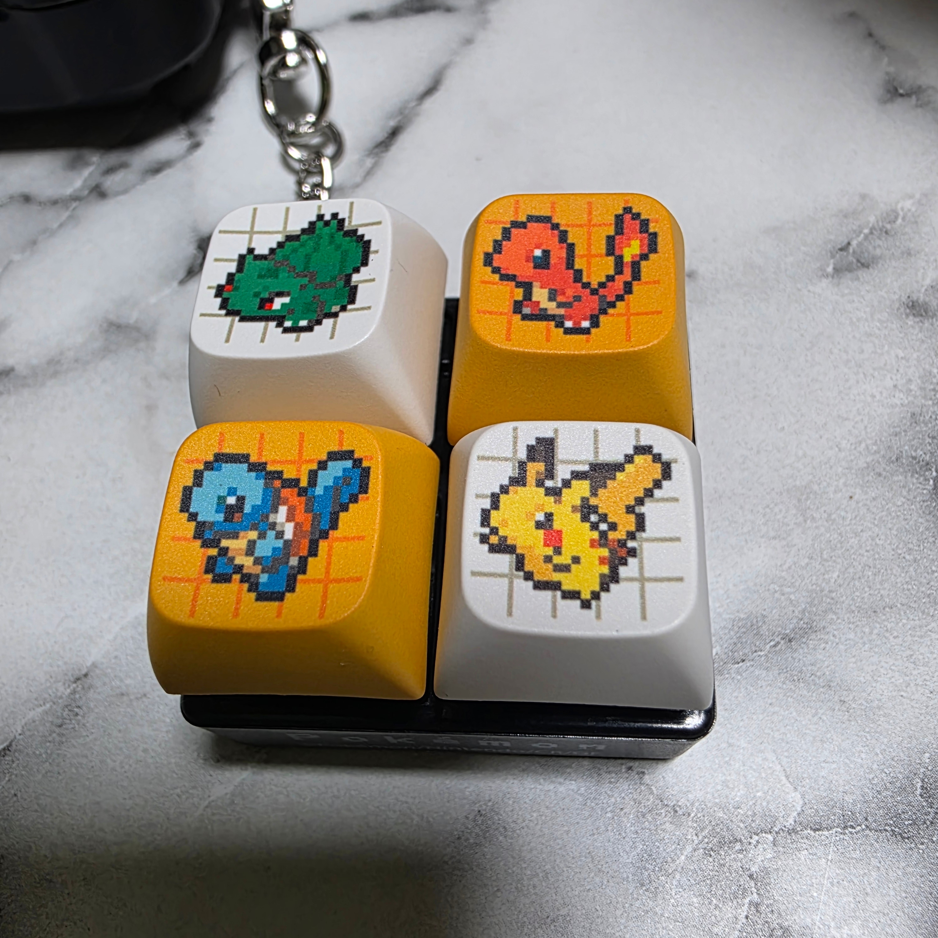 Pokemon x CU Keycap Keychain Pokemon 착용 스타일