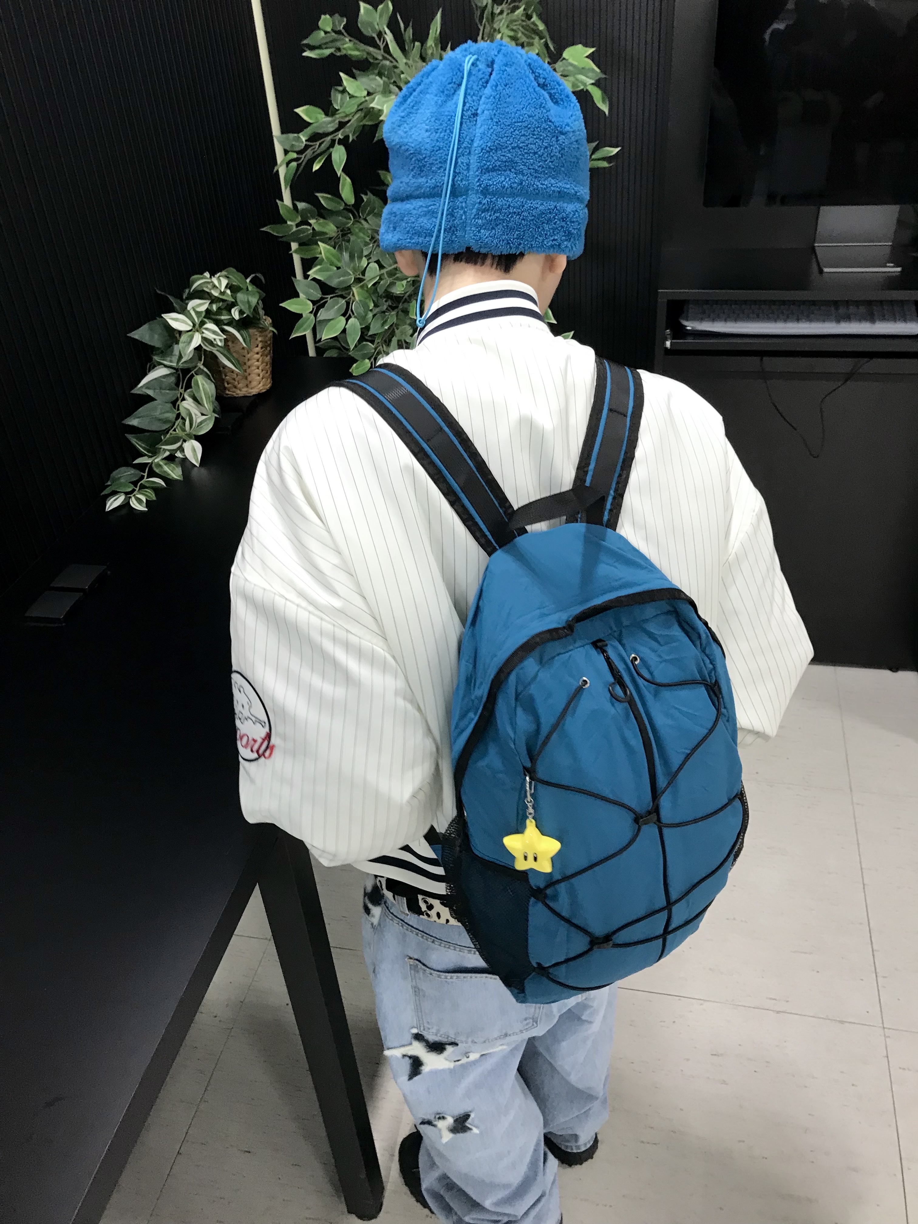 Heisan Packable Daypack 228T - Aquablue, New Balance 410v5 Black - 2E Wide 착용 스타일 - 6