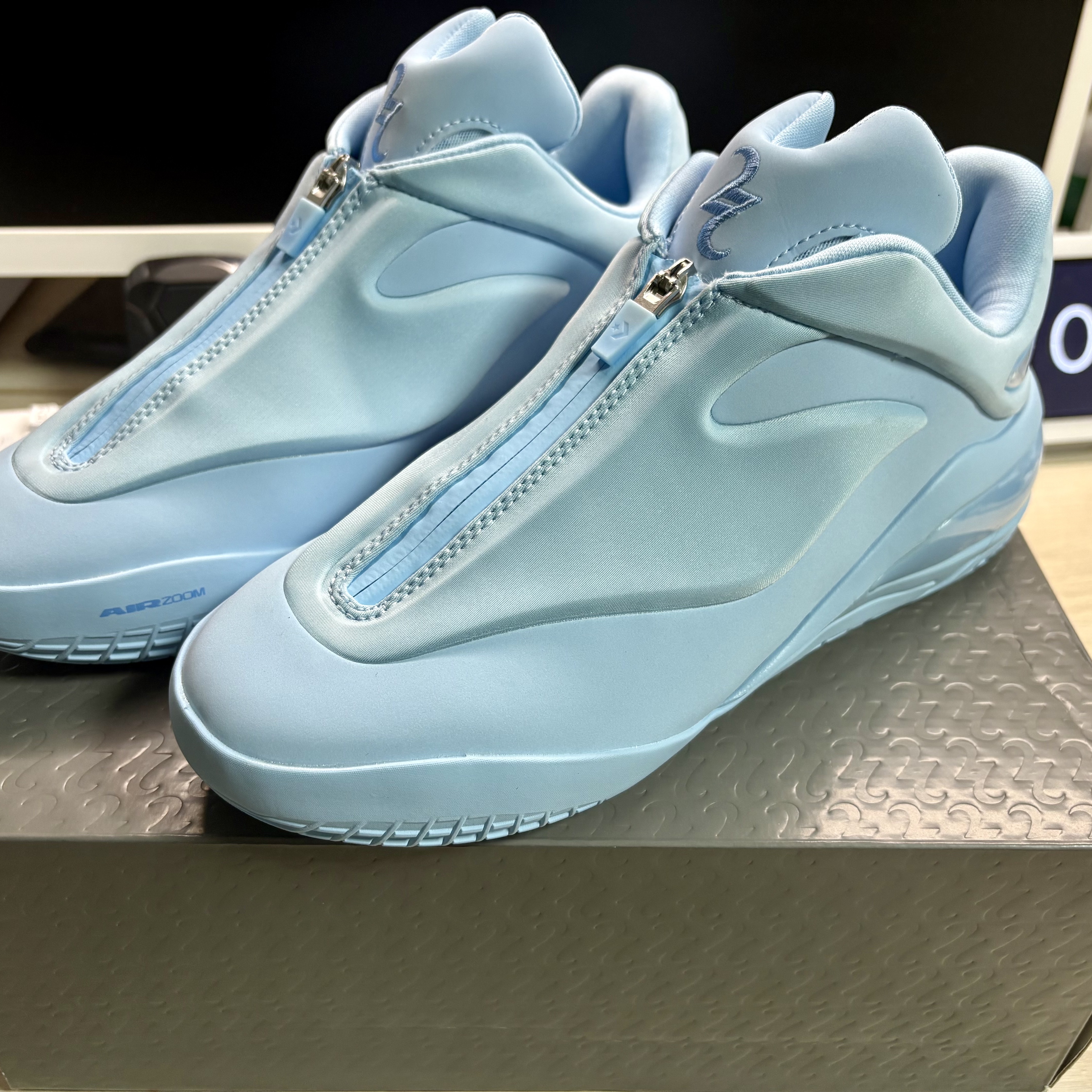 Converse x Shai 001 Masi Blue 착용 스타일 - 1