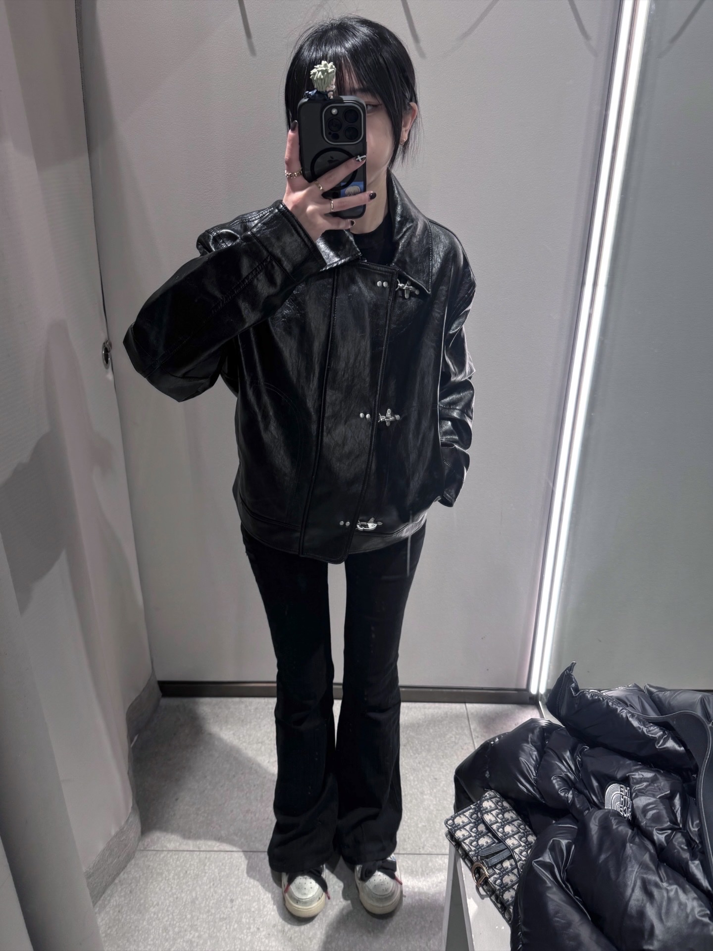 Nike x Peaceminusone Air Force 1 Low Para-Noise 2.0, Dior Saddle Belt Pouch Blue Dior Oblique Jacquard 착용 스타일