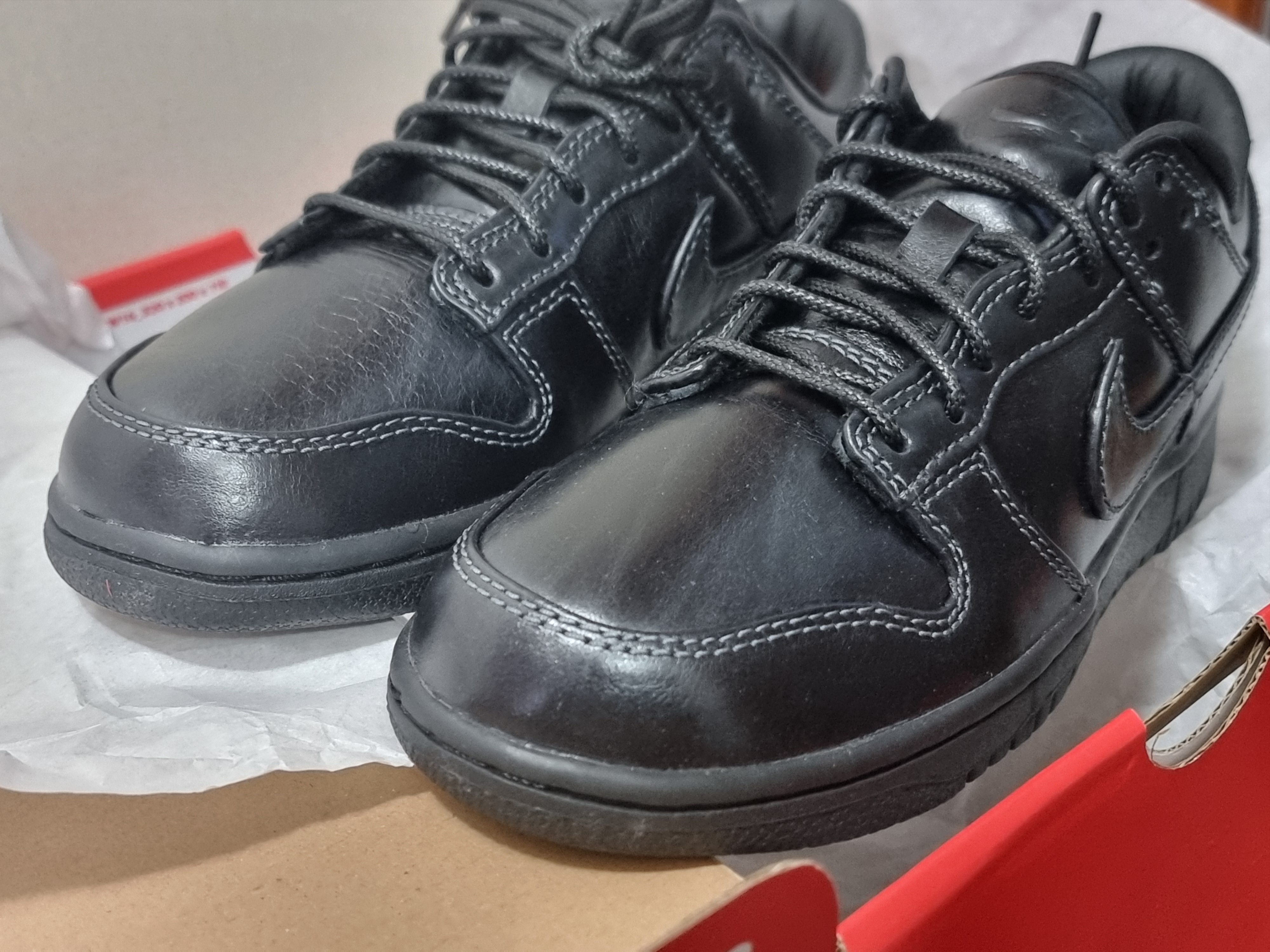 Nike Dunk Low Retro PRM QS Black 착용 스타일