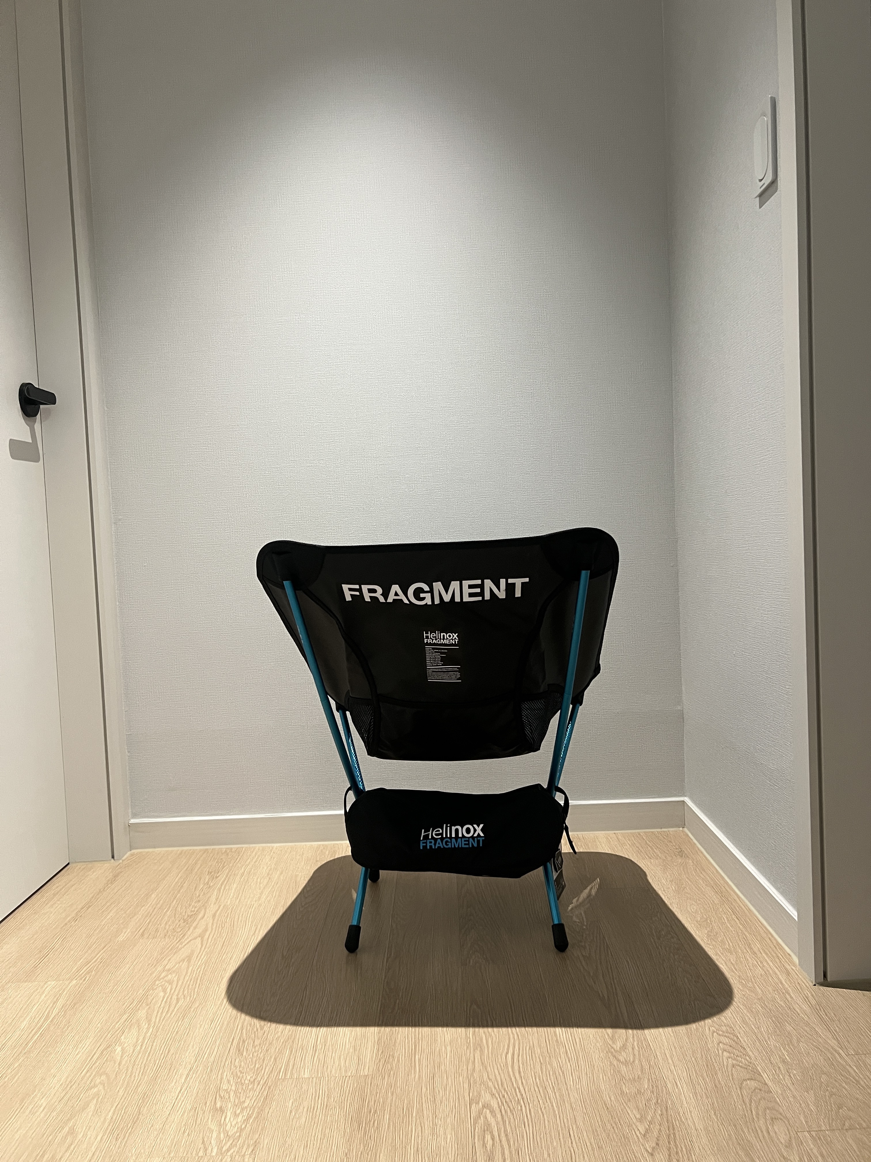 Helinox x Fragment Design Chair One Black 착용 스타일