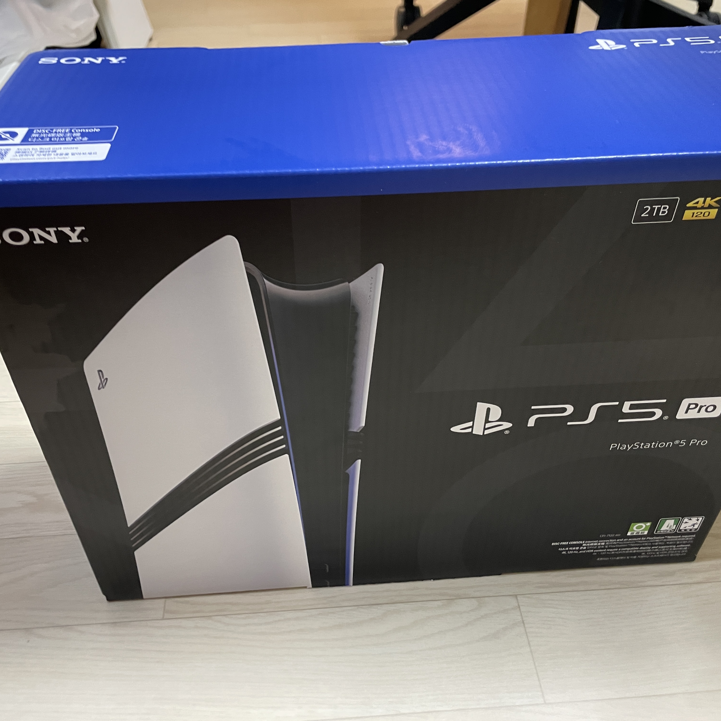 [7% 적립] PlayStation 5 Pro - 2TB 착용 스타일 - 1