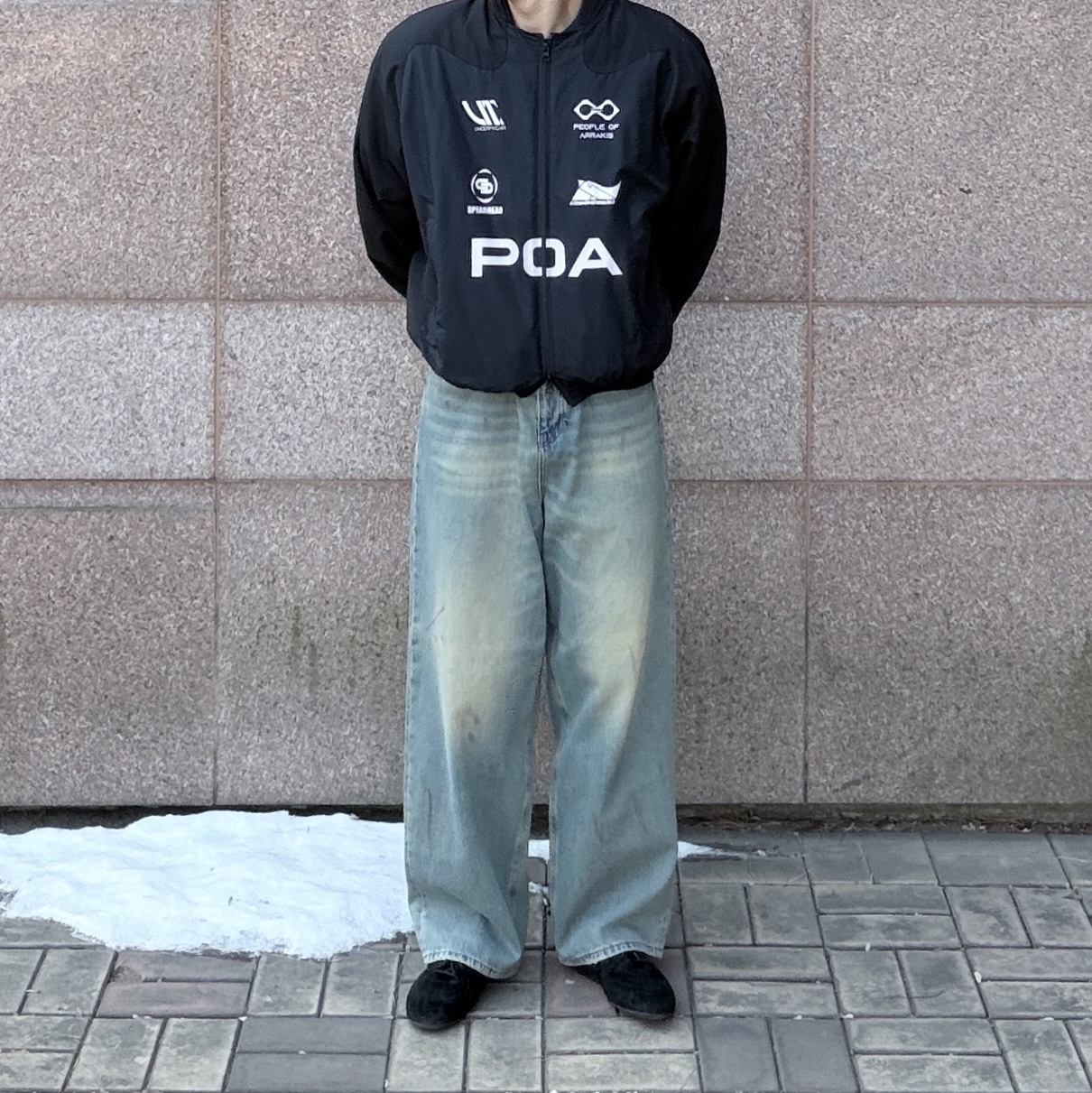 Undermycar Acer Padded Shoulder Crop Blouson Ebony - 23FW 착용 스타일 - 1