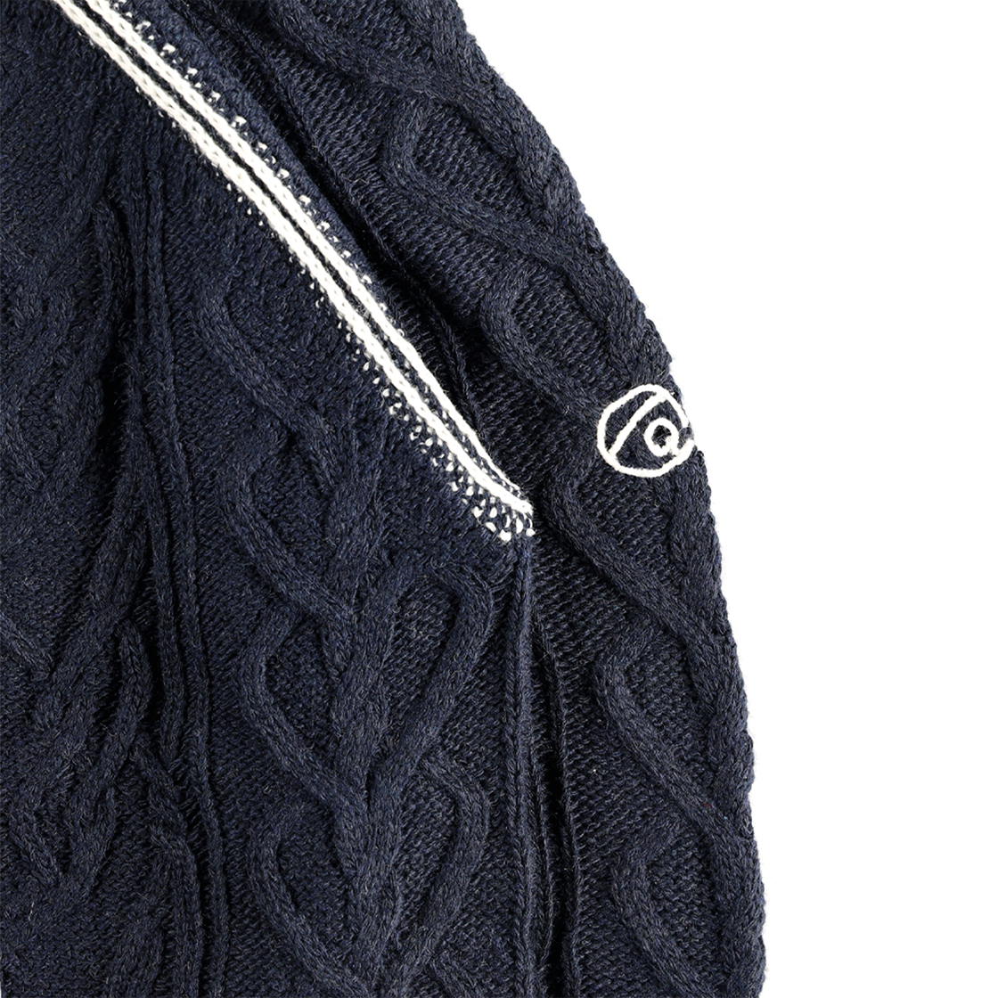더왈드 엠브로이더리 로고 스웨터 네이비 화이트(THE WARLD Embroidery Logo Sweater Navy White) - 3