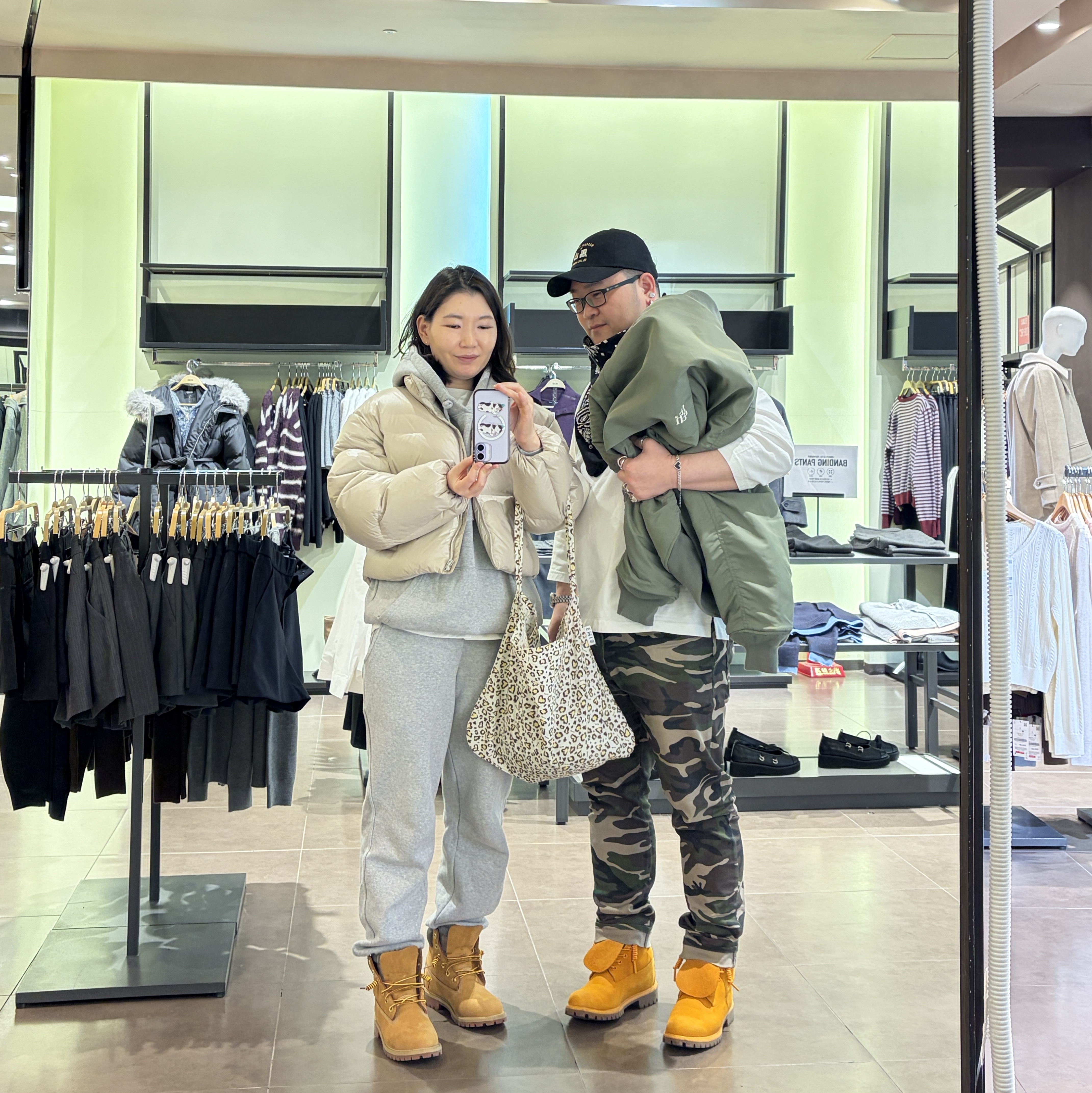 (JR) Timberland Premium 6 Inch Waterproof Boot Wheat Nubuck - Medium, Timberland Premium 6 inch Waterproof Boot Yellow - Wide 착용 스타일