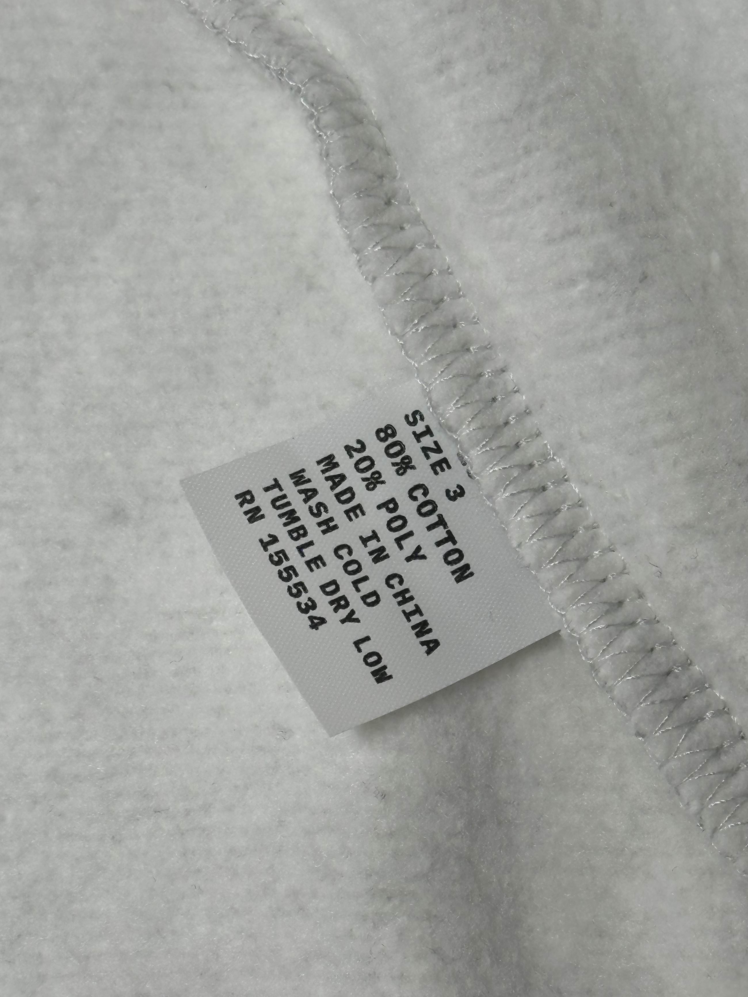 Yeezy HD-10 Light Gray 착용 스타일 - 6