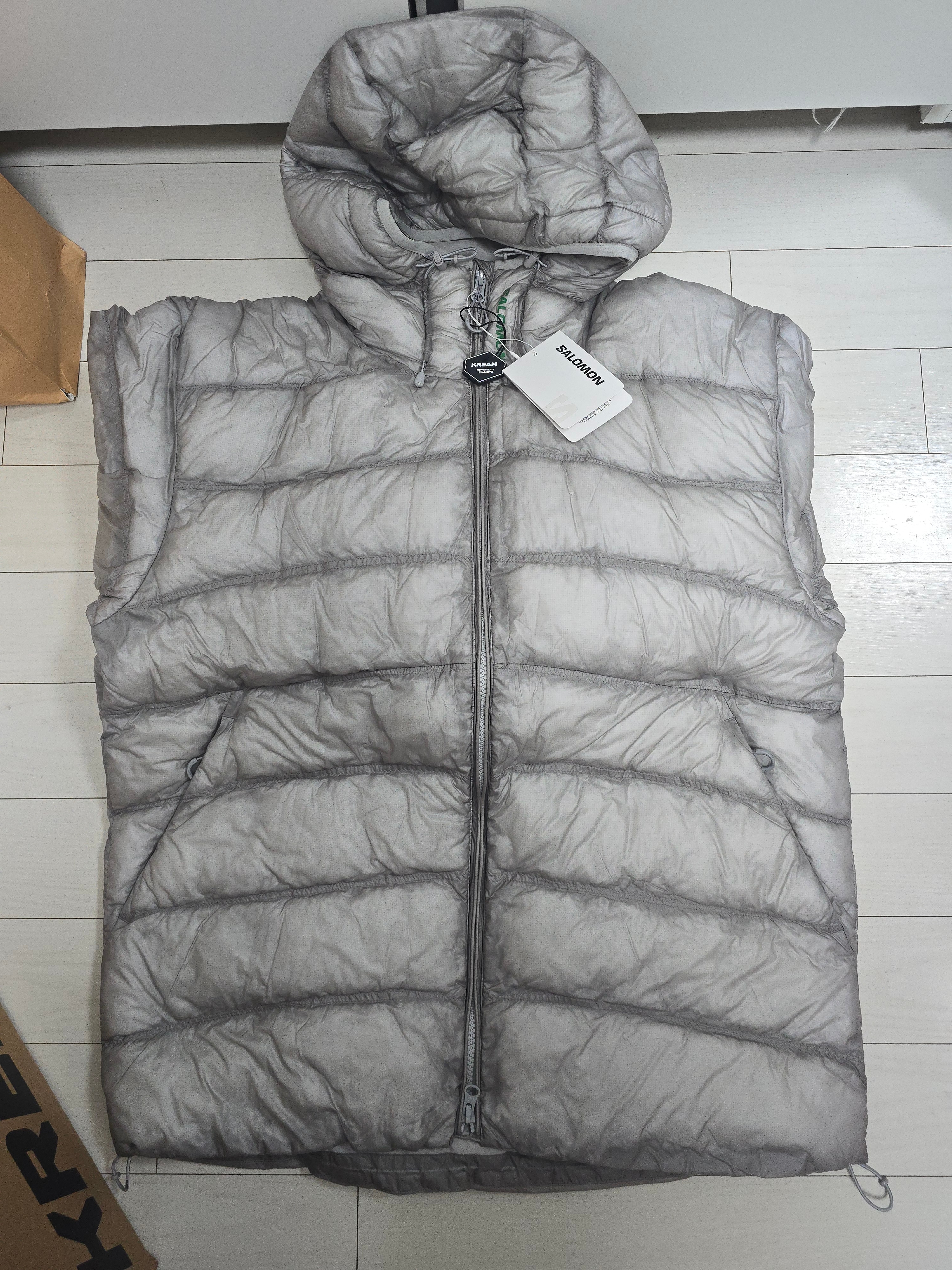 Salomon UNI Cross Insulation Jacket Light Grey 착용 스타일