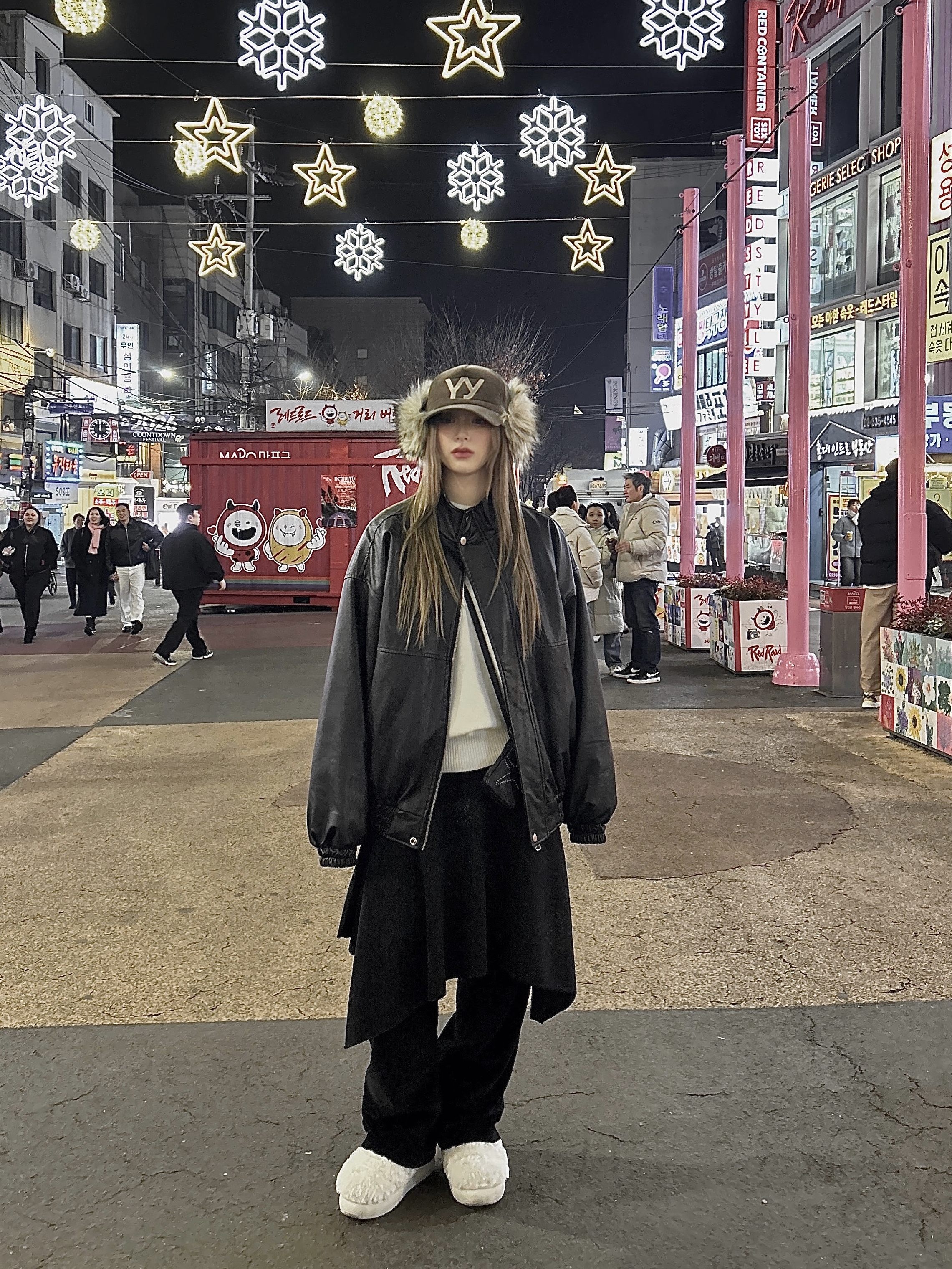 Open Yy Faux Fur Corduroy Earflap Cap Khaki 착용 스타일