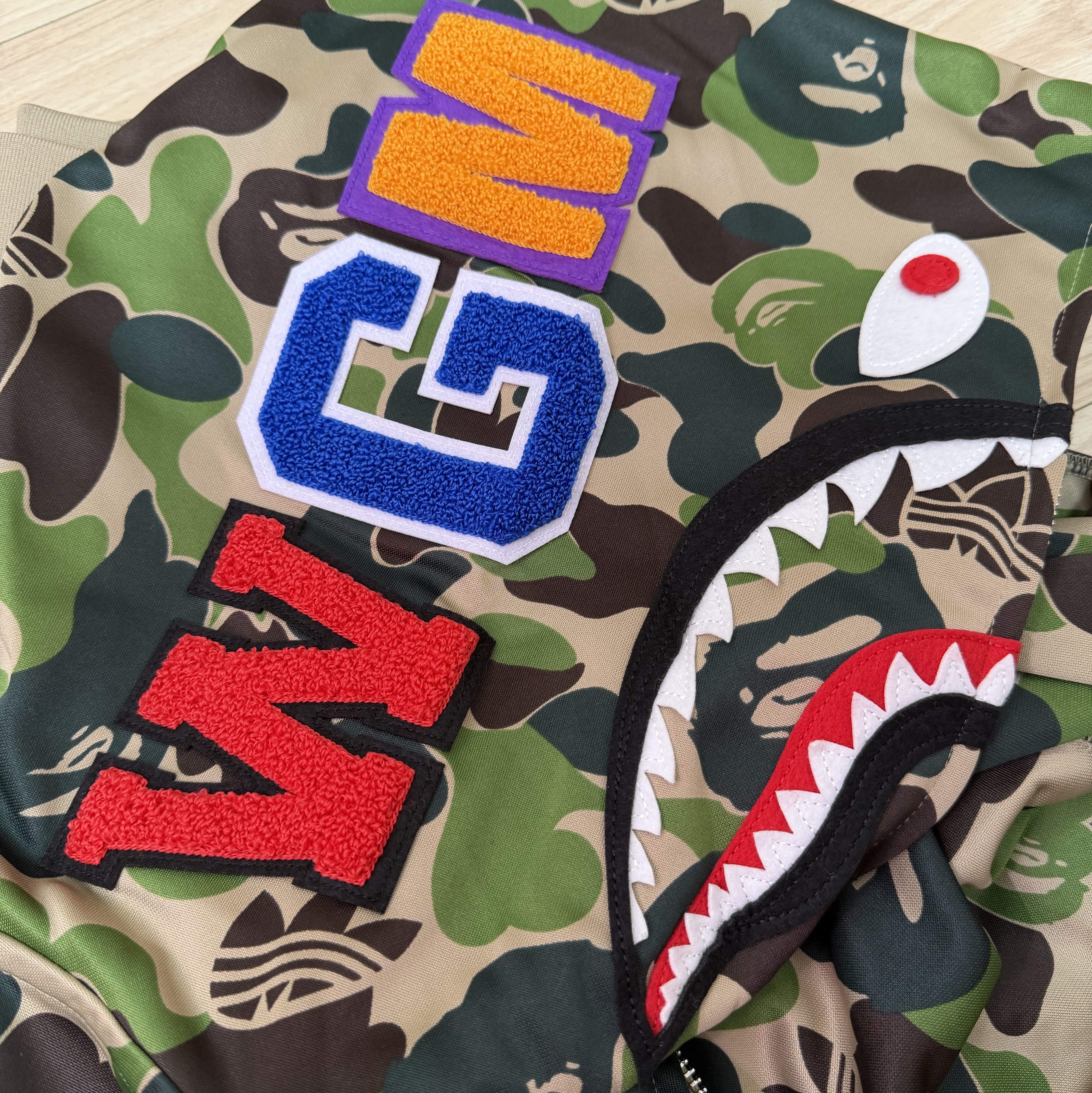 Adidas x BAPE Shark Track Hoodie Jacket Crew Green - KR Sizing 착용 스타일 - 2