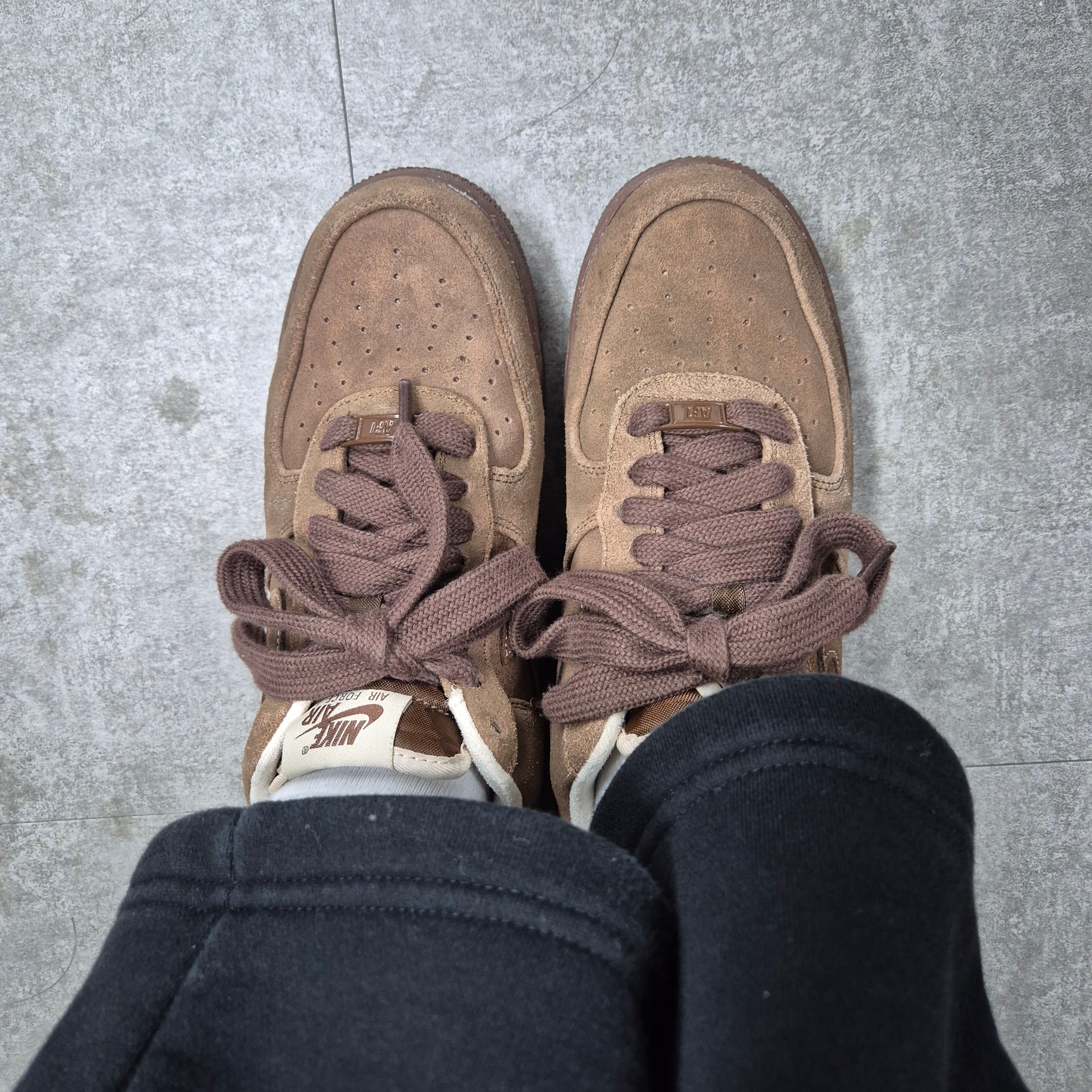 (W) Nike Air Force 1 '07 Cacao Wow 착용 스타일