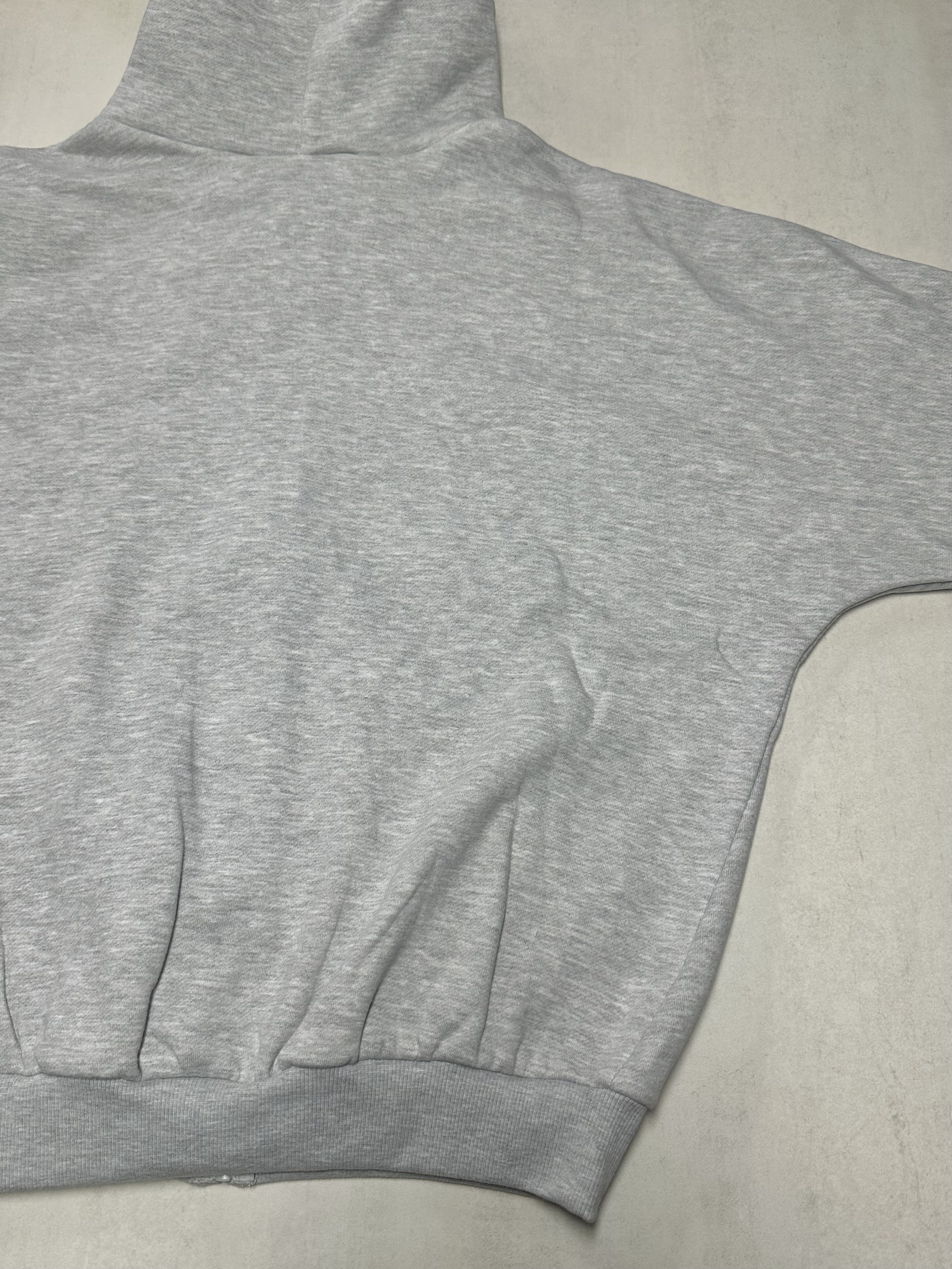 Yeezy HD-10 Light Gray 착용 스타일 - 7