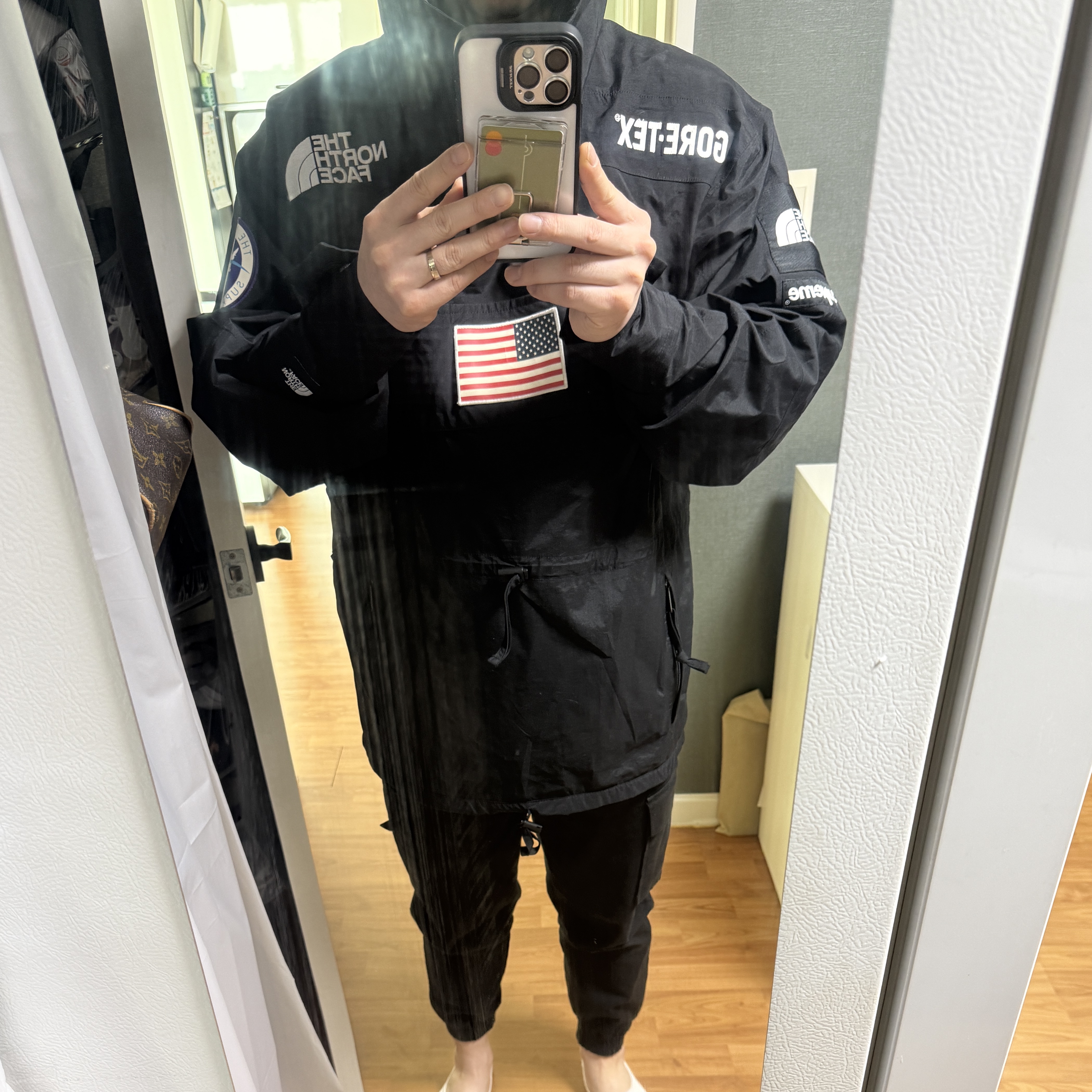 Supreme x The North Face Trans Antarctica Expedition Pullover Jacket Black - 17SS 착용 스타일