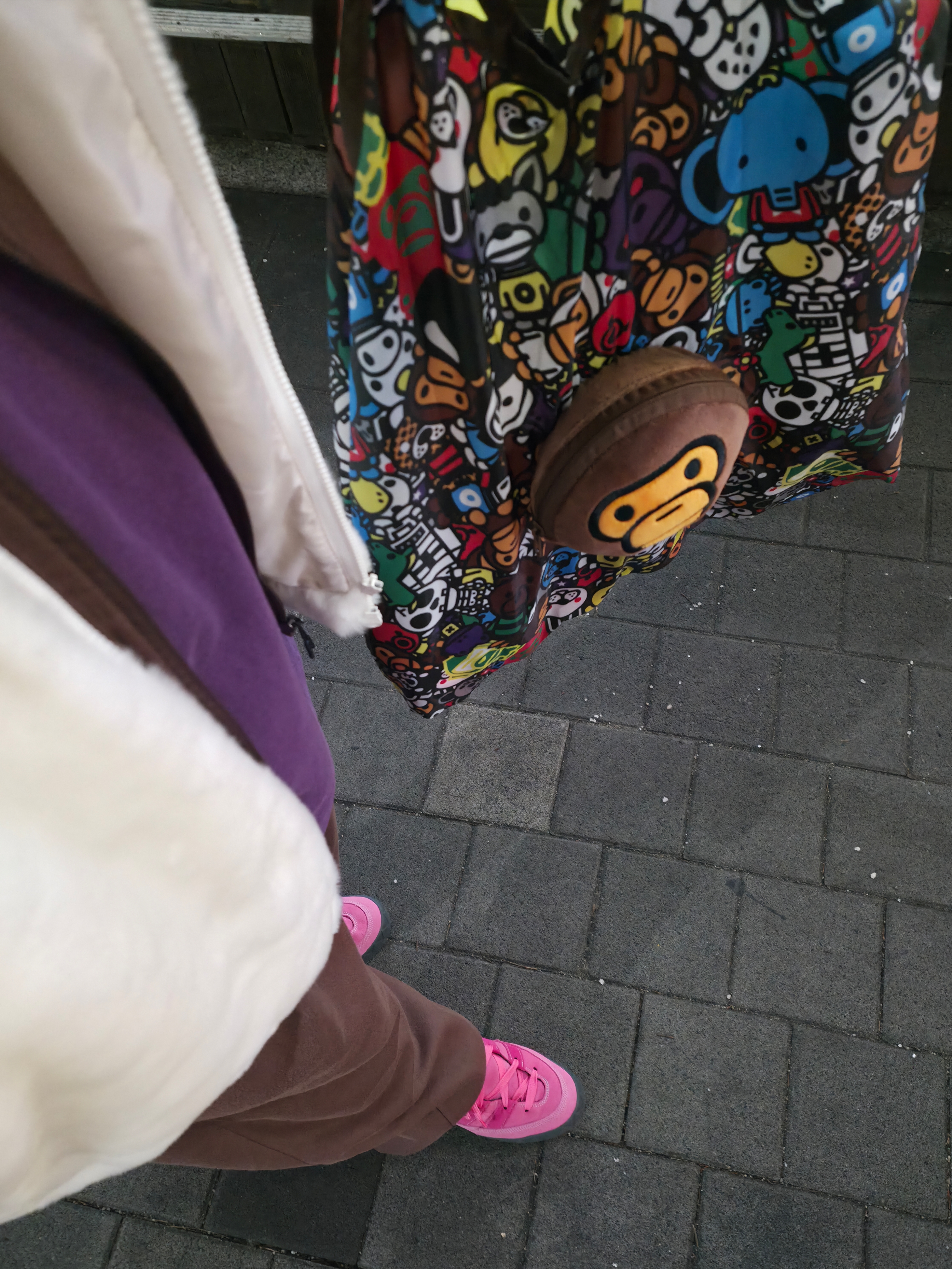 Starbucks x BAPE Baby Milo Foldable Bag, (W) Adidas Adimatic Pink Fusion 착용 스타일 - 1