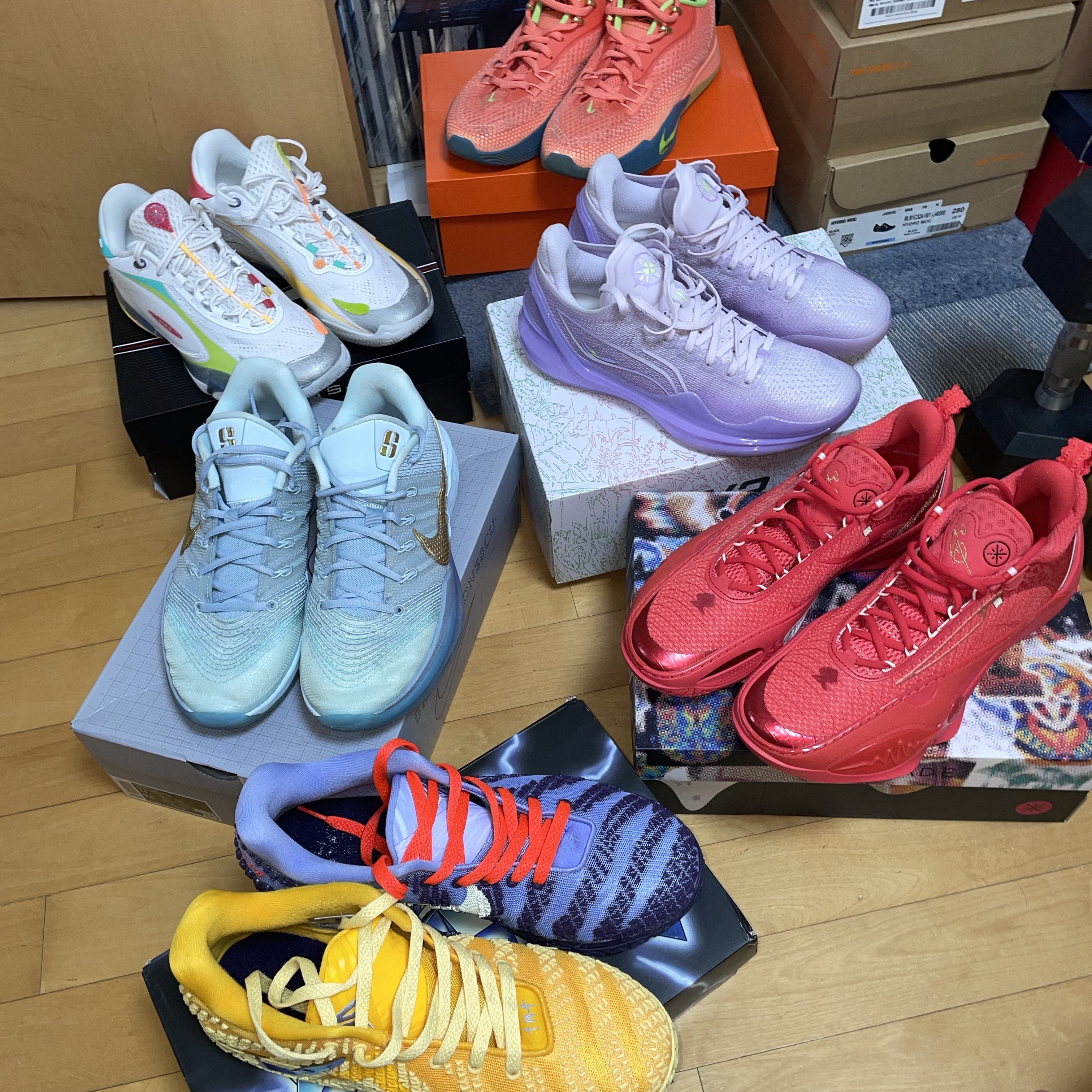 Nike Ja 3 EP University Gold Soft Yellow, LiNing Liren 4 V2 Violet 착용 스타일 - 4