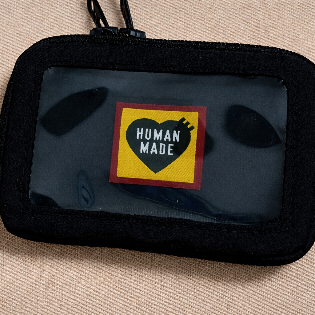 Human Made Military Card Case Navy 착용 스타일