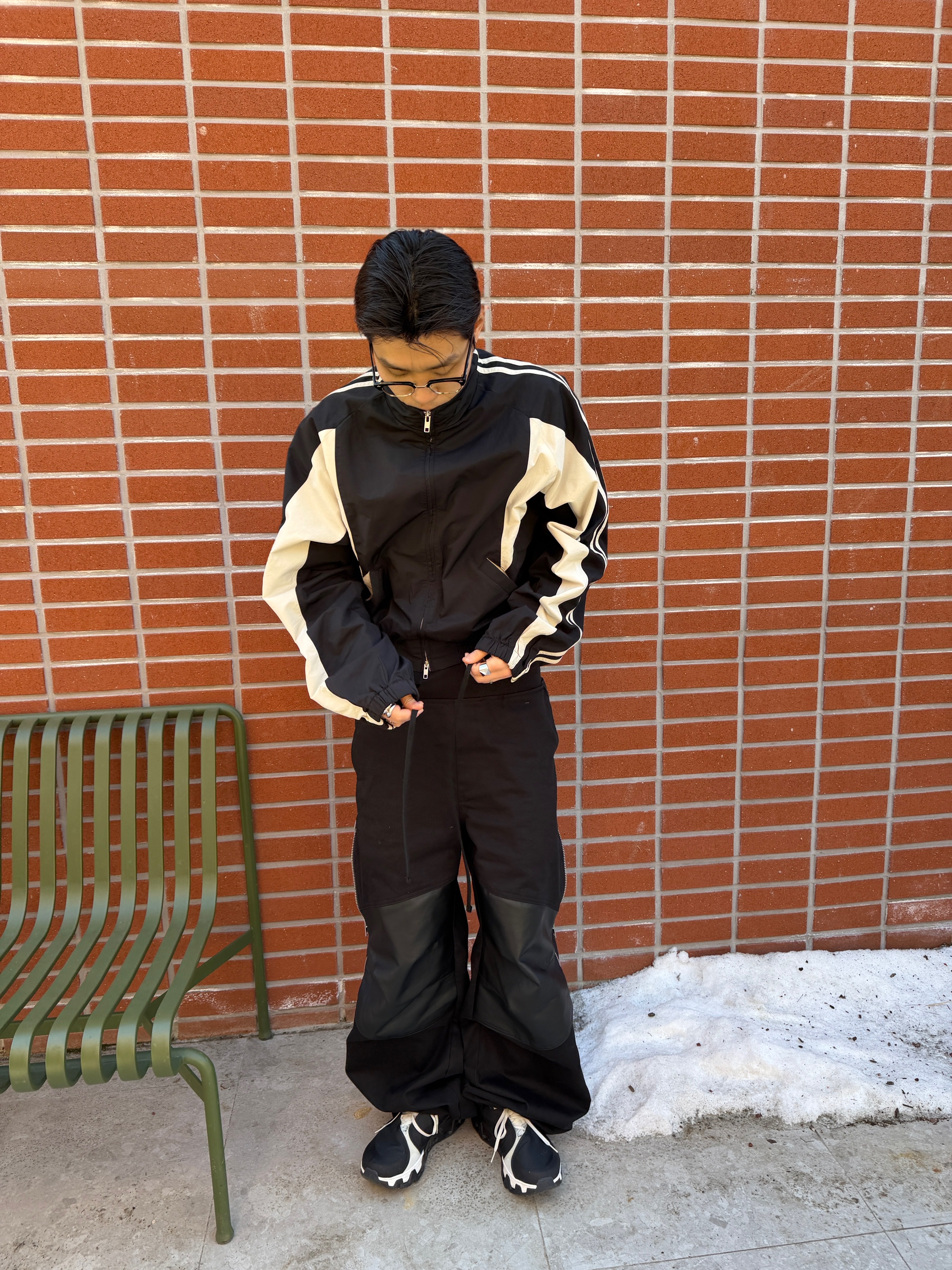 On Running x Post Archive Faction (Paf) Cloudmonster Hyper Black 착용 스타일 - 6