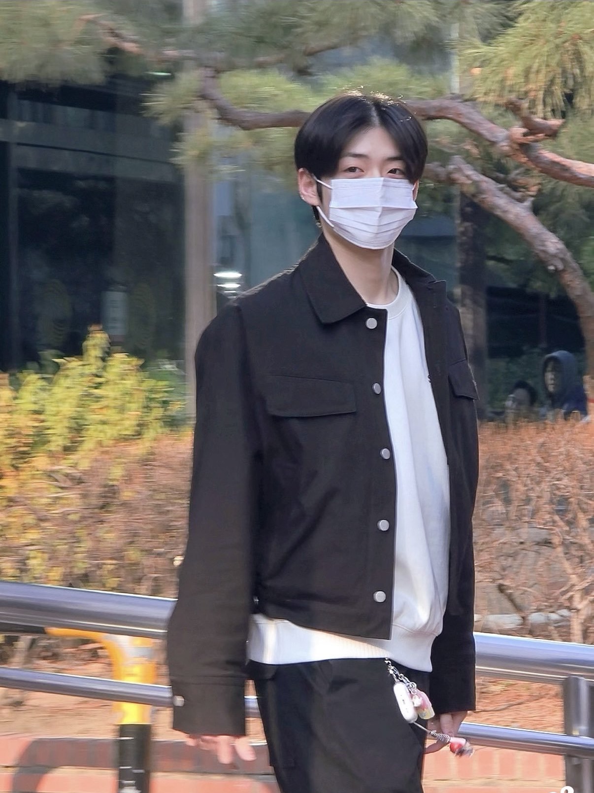 Nonnod Segment Jacket Black, Nonnod Segment Jacket Beige 착용 스타일