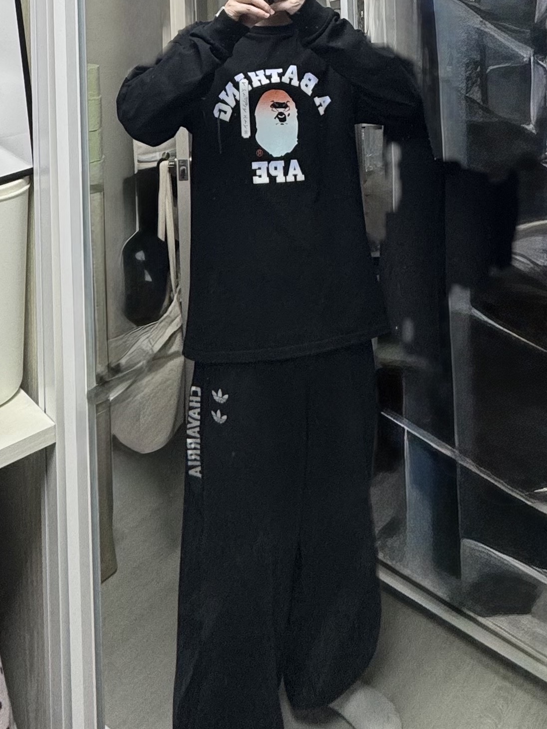 BAPE Kabuki Head L/S T-Shirt Black, Adidas x Willy Chavarria Chavarria Heavyweight Trackpants Black - KR Sizing 착용 스타일