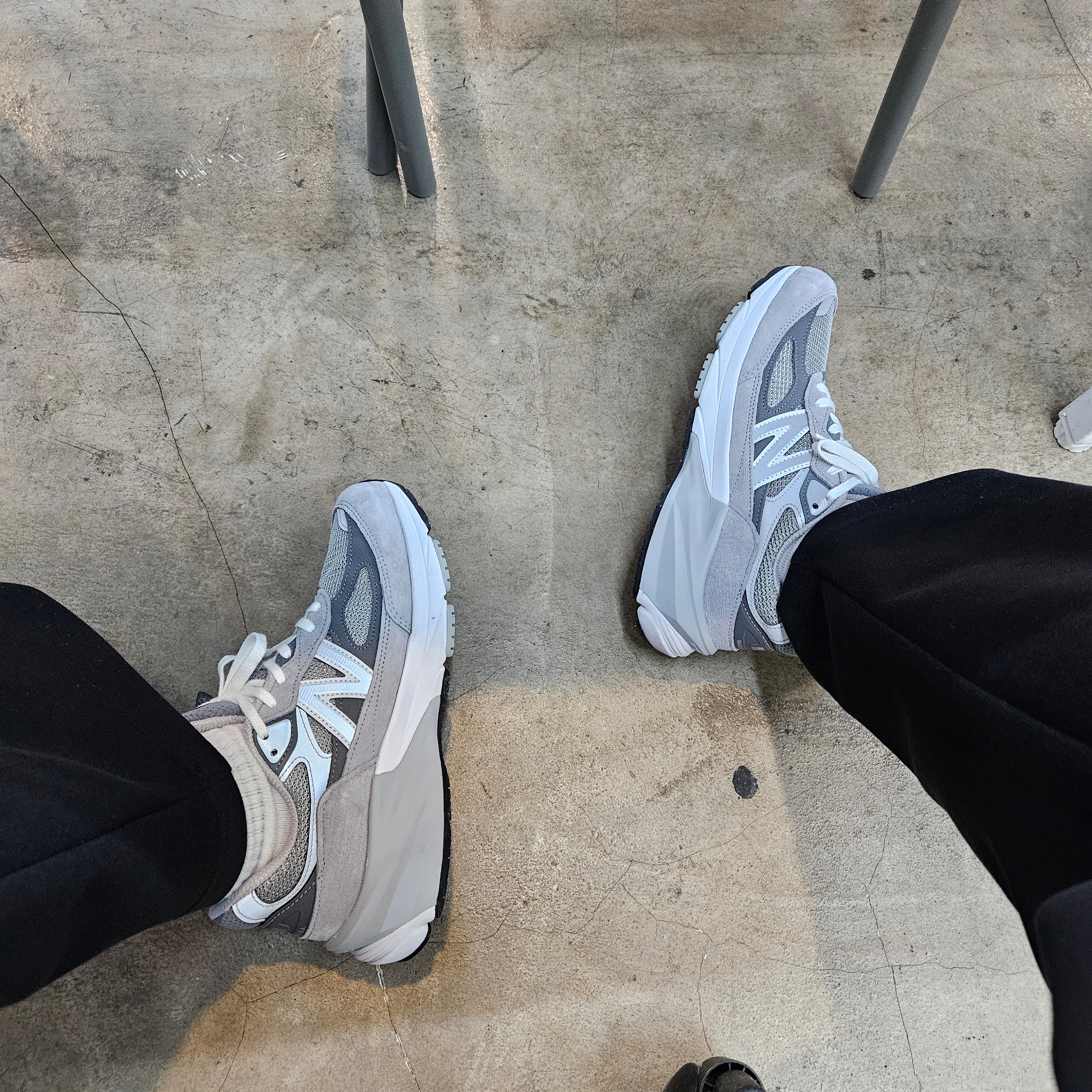 New Balance 990v6 Made in USA Grey - D Standard 착용 스타일
