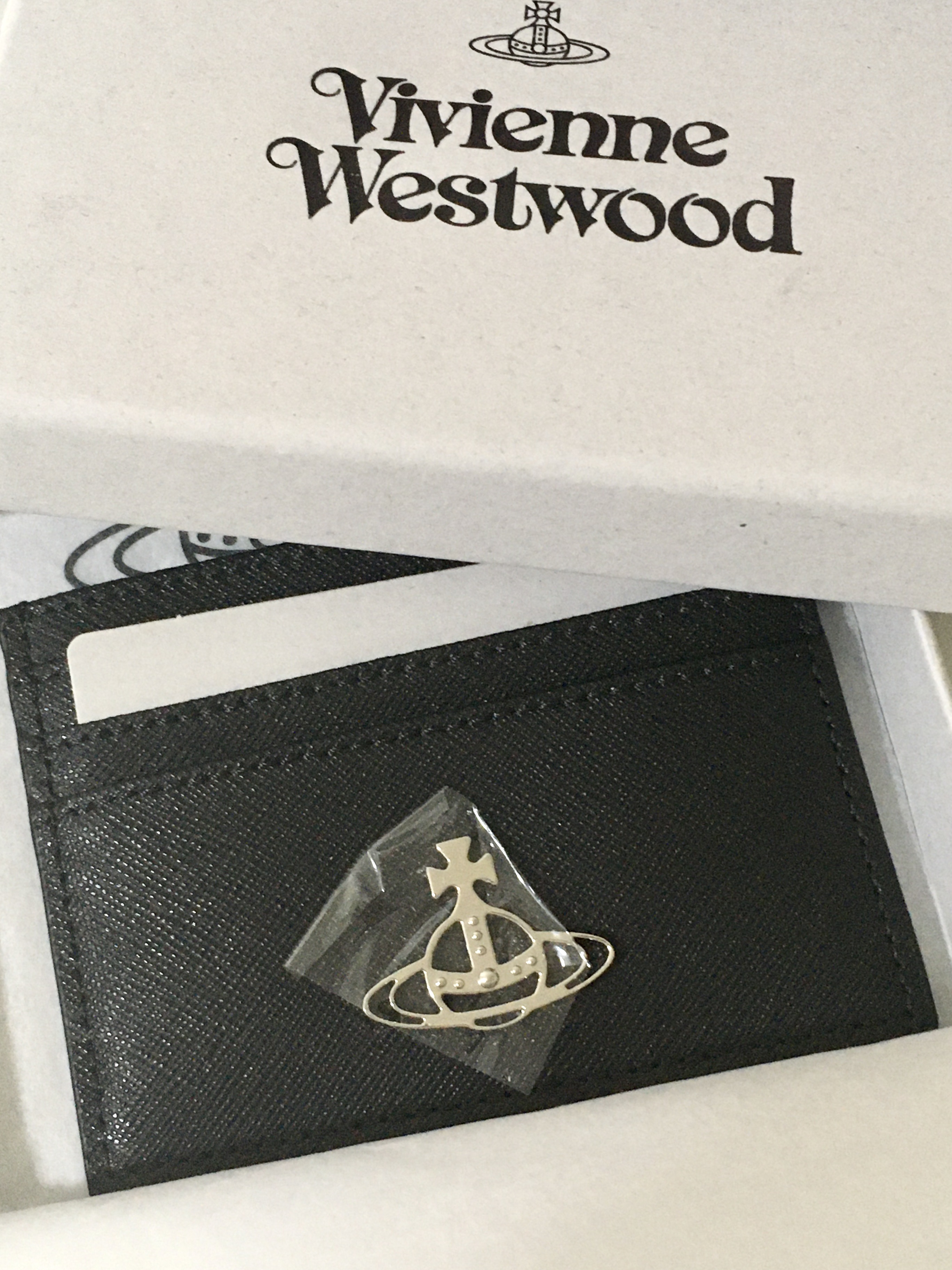 Vivienne Westwood Flat Card Holder Black 착용 스타일