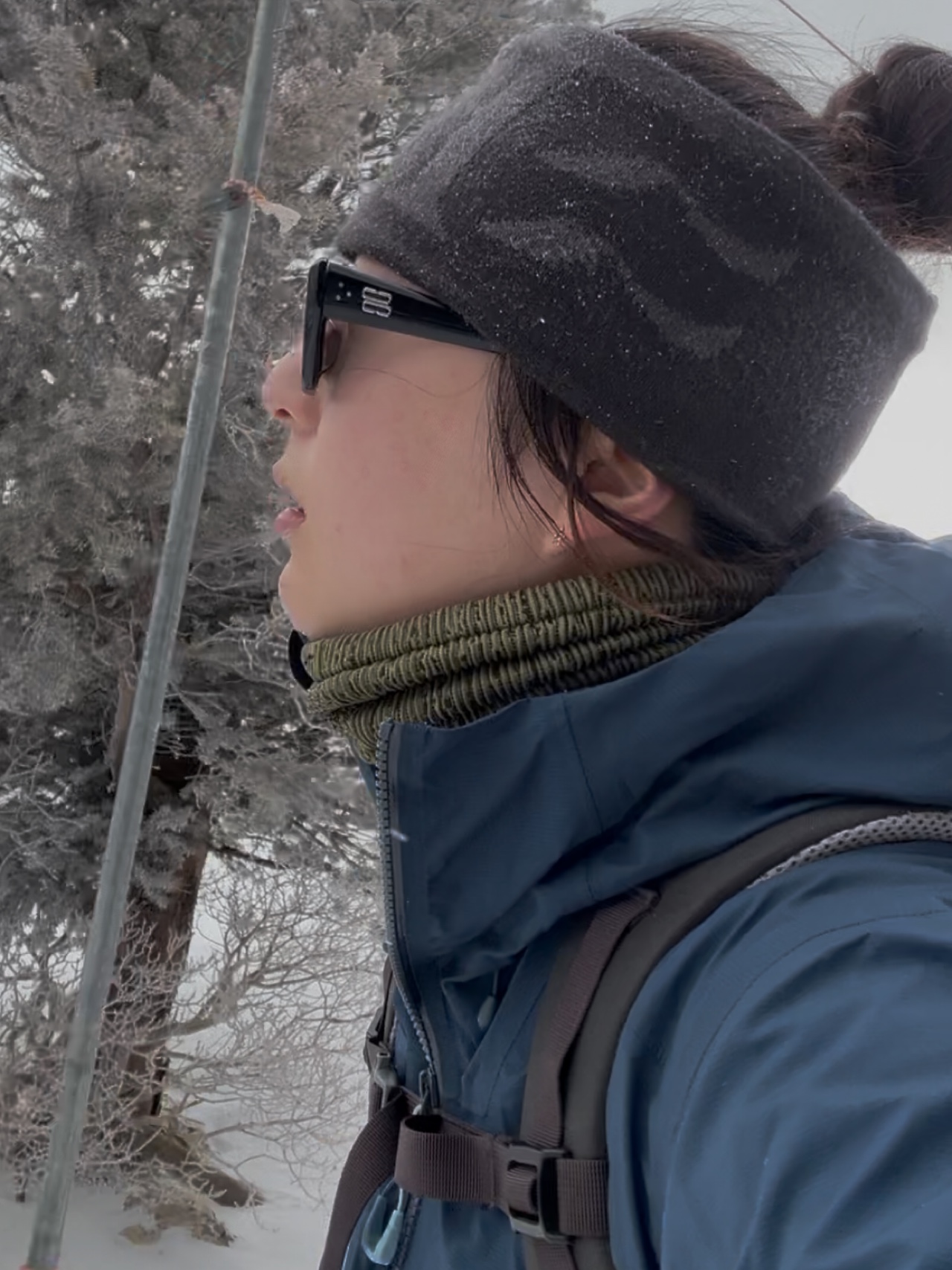 Rab Knit Logo Headband Anthracite, Gentle Monster Nabi 01 Black 착용 스타일