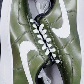 (W) Nike Air Force 1 '07 LV8 Black White 착용 스타일