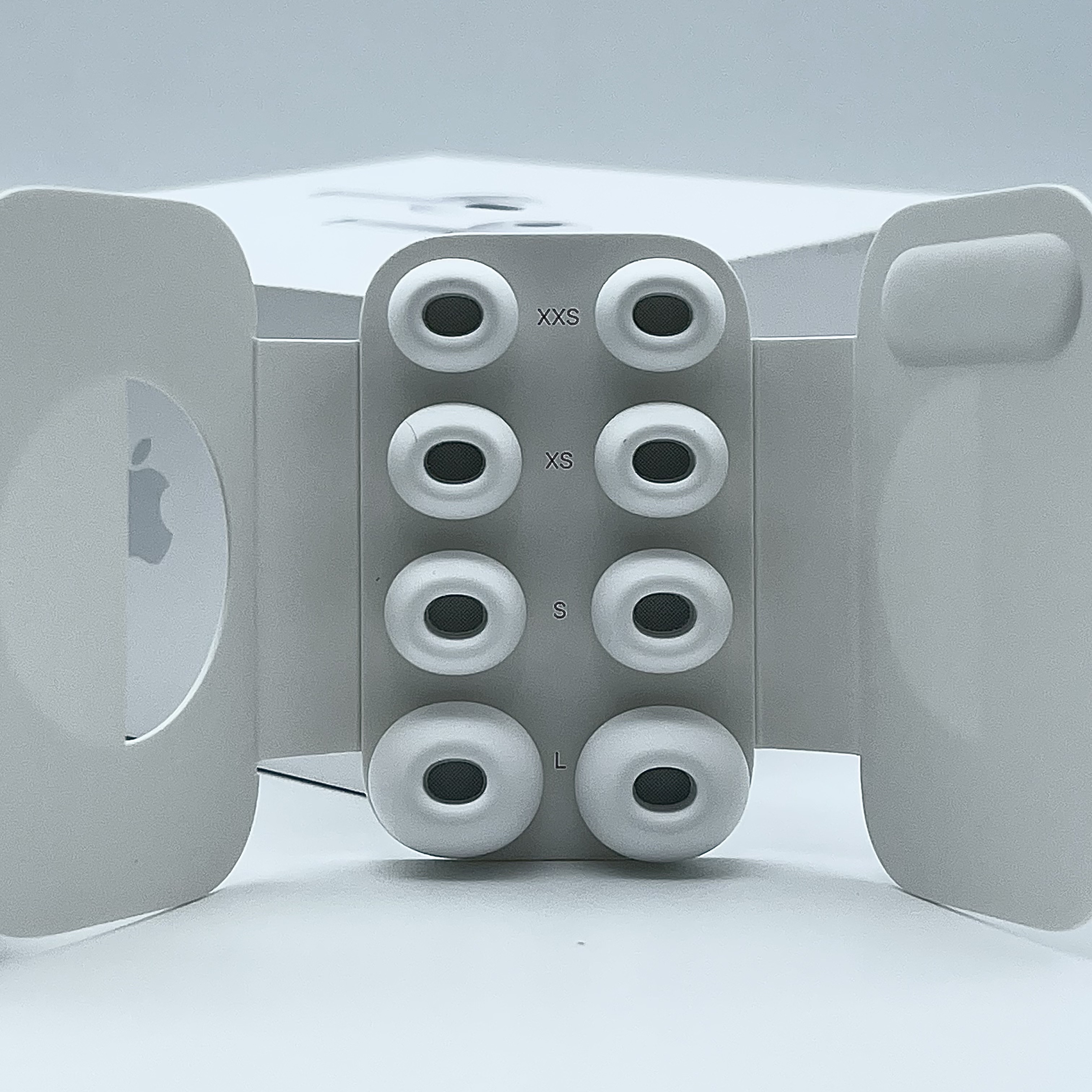 Apple AirPods Pro 3rd Gen (Korean Ver.) 착용 스타일 - 8