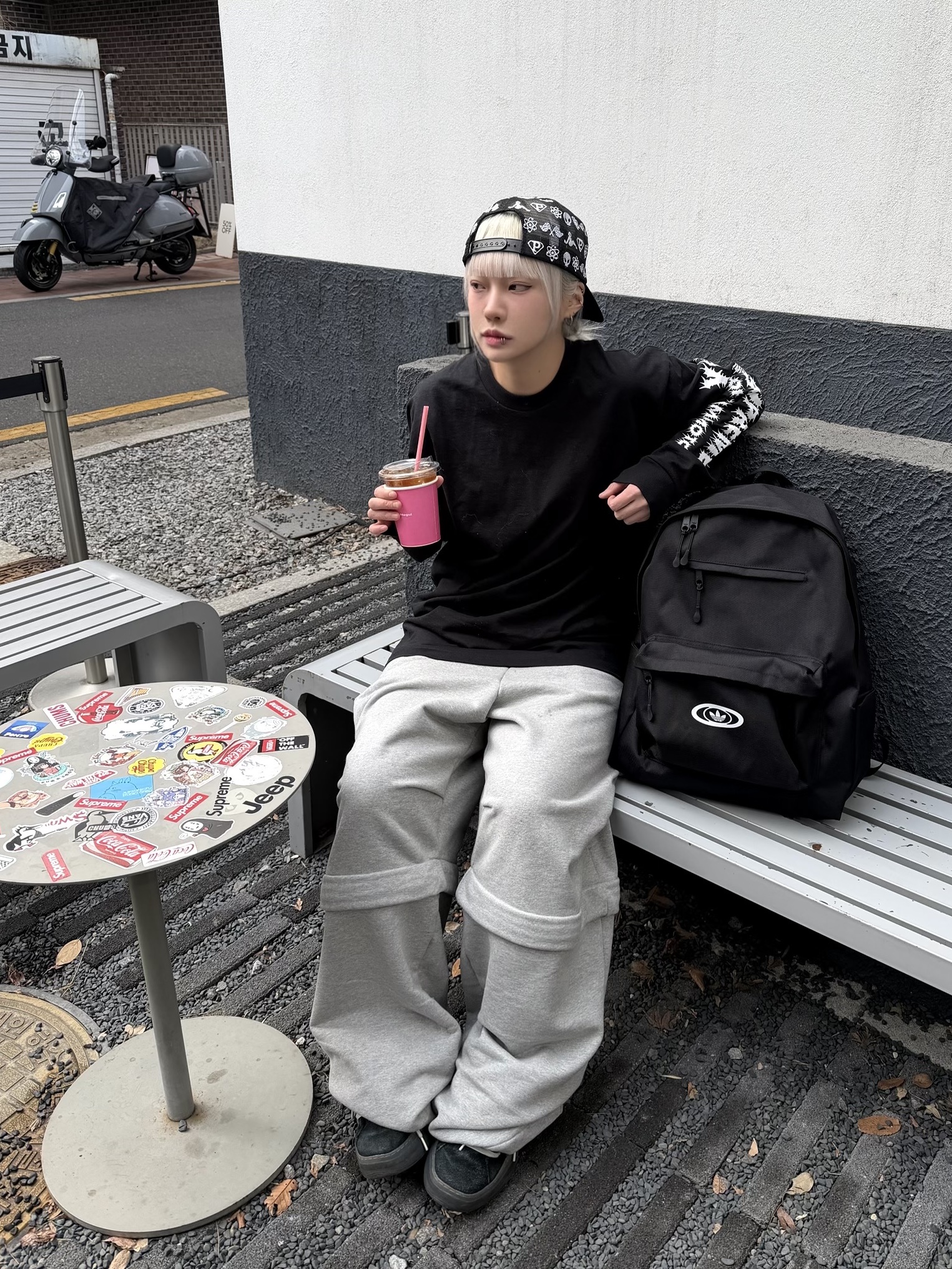 Supreme x Y's by Yohji Yamamoto L/S T-Shirt Black - 25FW, Adidas Backpack Black 착용 스타일