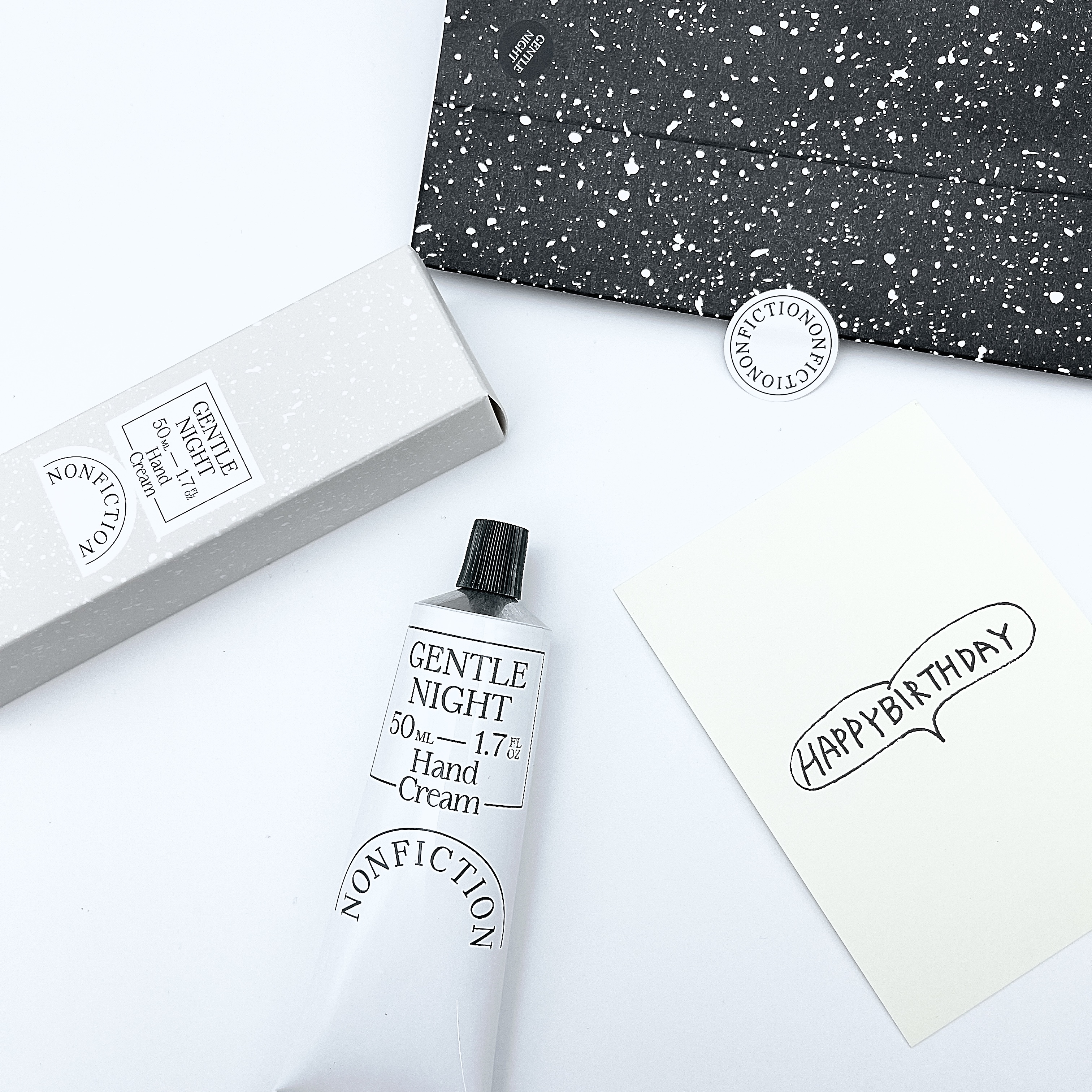 Nonfiction Hand Cream Gentle Night 50ml 착용 스타일 - 1