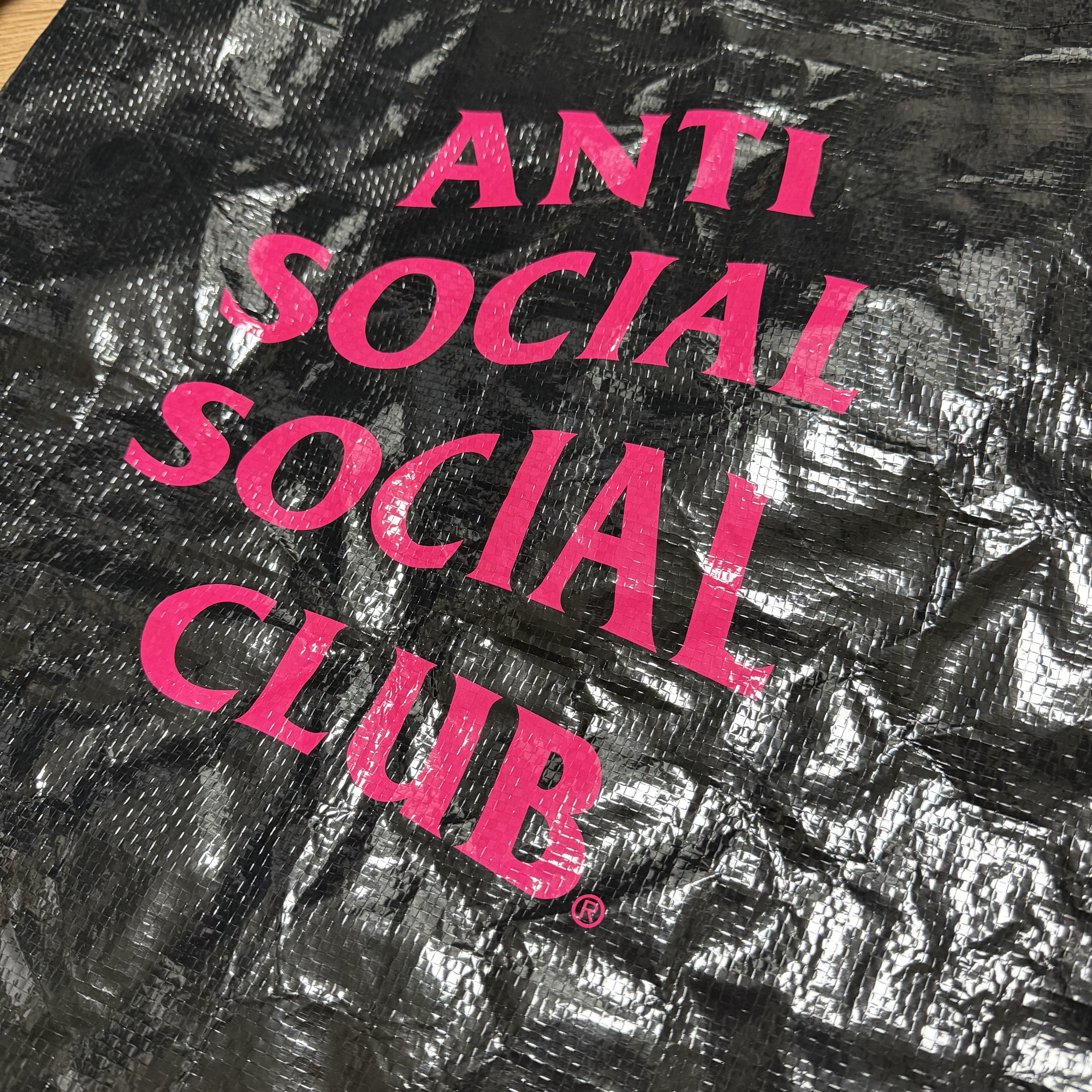 Anti Social Social Club Reusable Bag Black 착용 스타일 - 1