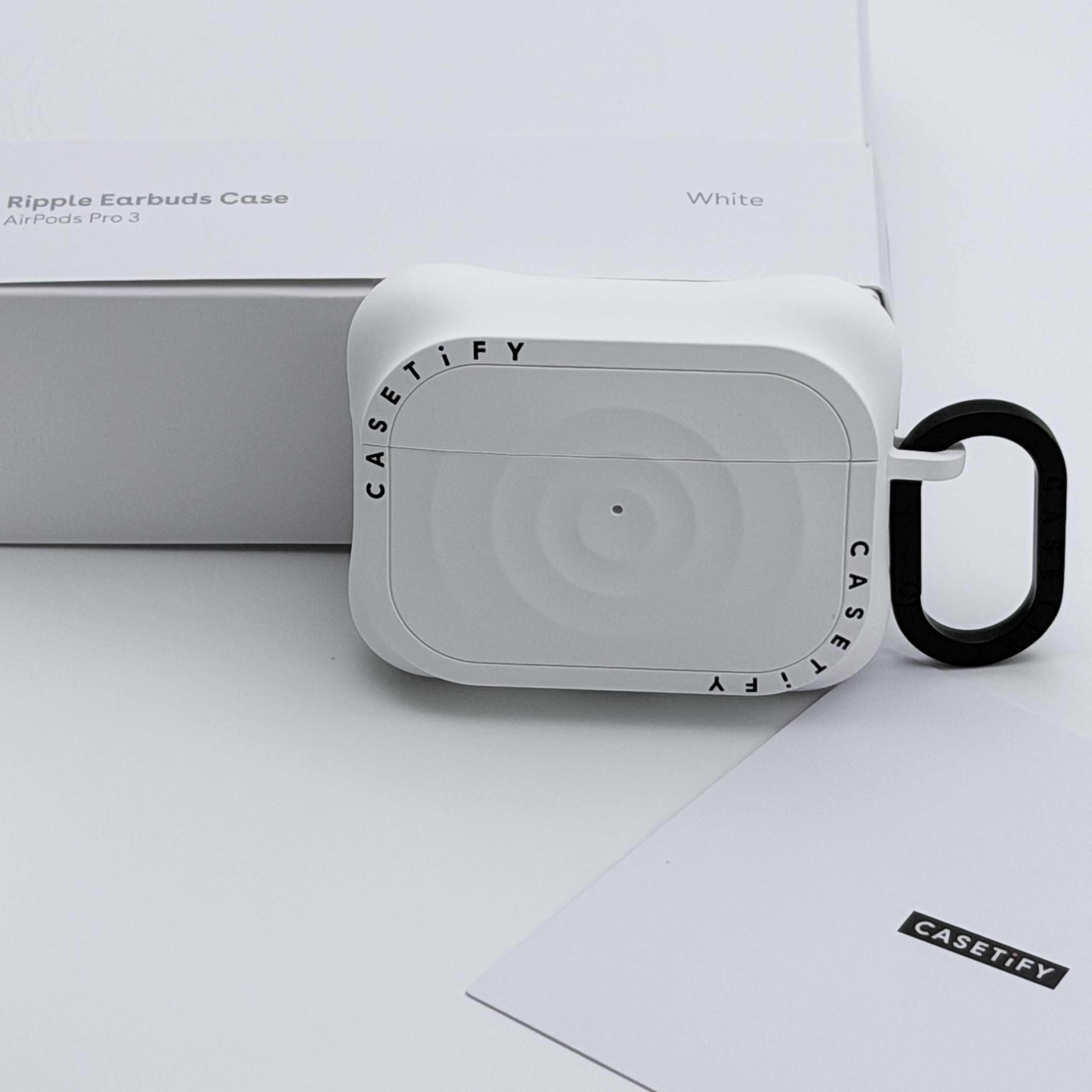 Casetify Essentials Ripple AirPods Pro 3rd Case White, Apple AirPods Pro 3rd Gen (Korean Ver.) 착용 스타일 - 4
