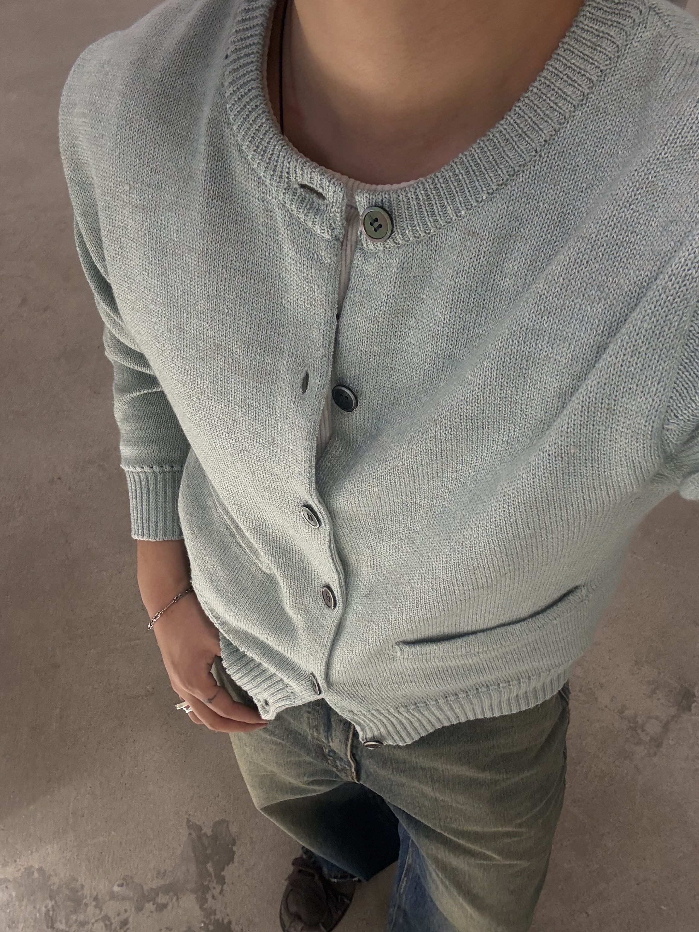 Haleine Velour Stand Collar Blouson Beige (XJ124), Haleine Leather 3D Short Jacket Red (XJ111) 착용 스타일 - 10