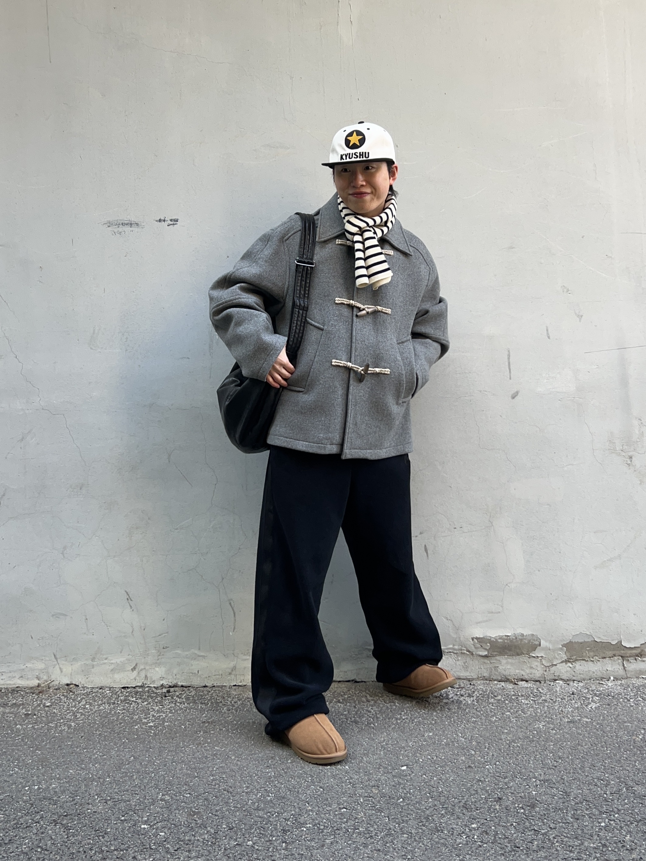 Aoiro KYUSHU Star ビール Cap, UGG Tasman II Slipper Chestnut 착용 스타일 - 2