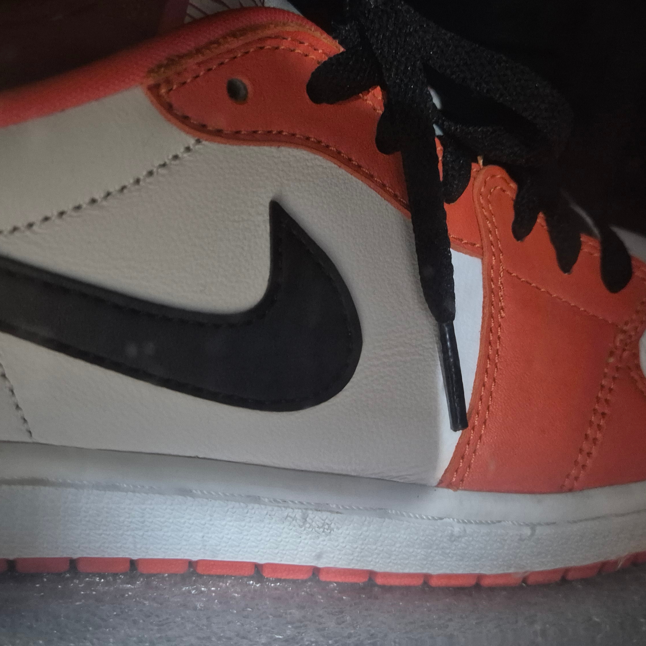 Jordan 1 Low OG Starfish 착용 스타일