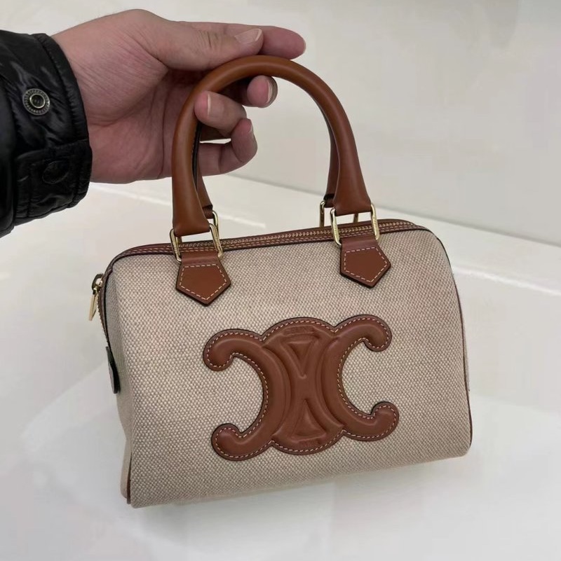 Celine Small Boston Cuir Triomphe in Textile and Calfskin Natural Tan 착용 스타일 - 3