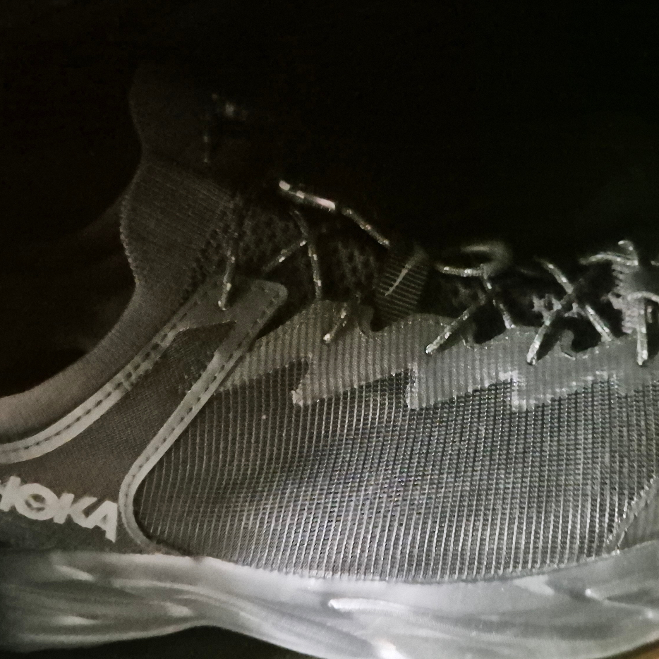Hoka Hopara 2 Black 착용 스타일