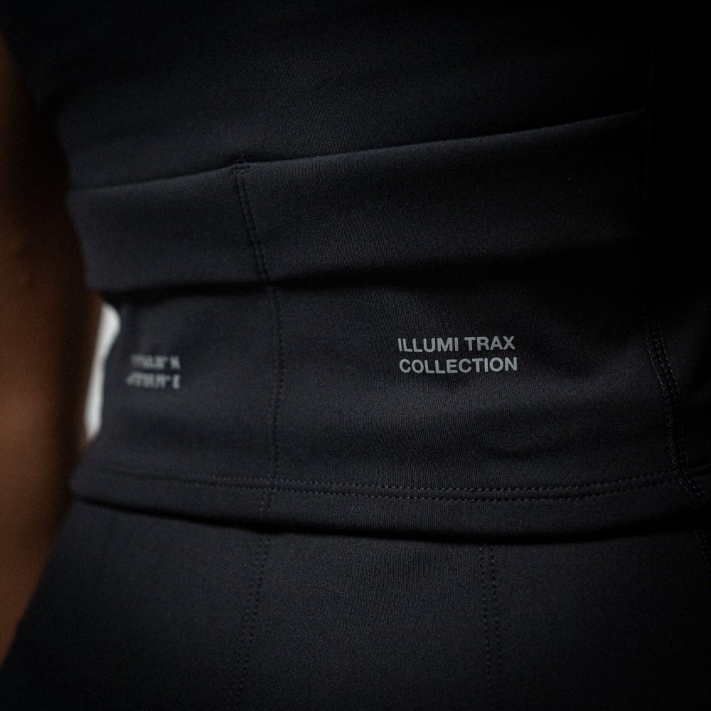 아틀라스 콜렉티프 일루미 트랙스 여성 러닝 크롭 싱글렛 블랙(Atlas COLLECTIF Illumi Trax WMNS Running Crop Singlet Black) - 5