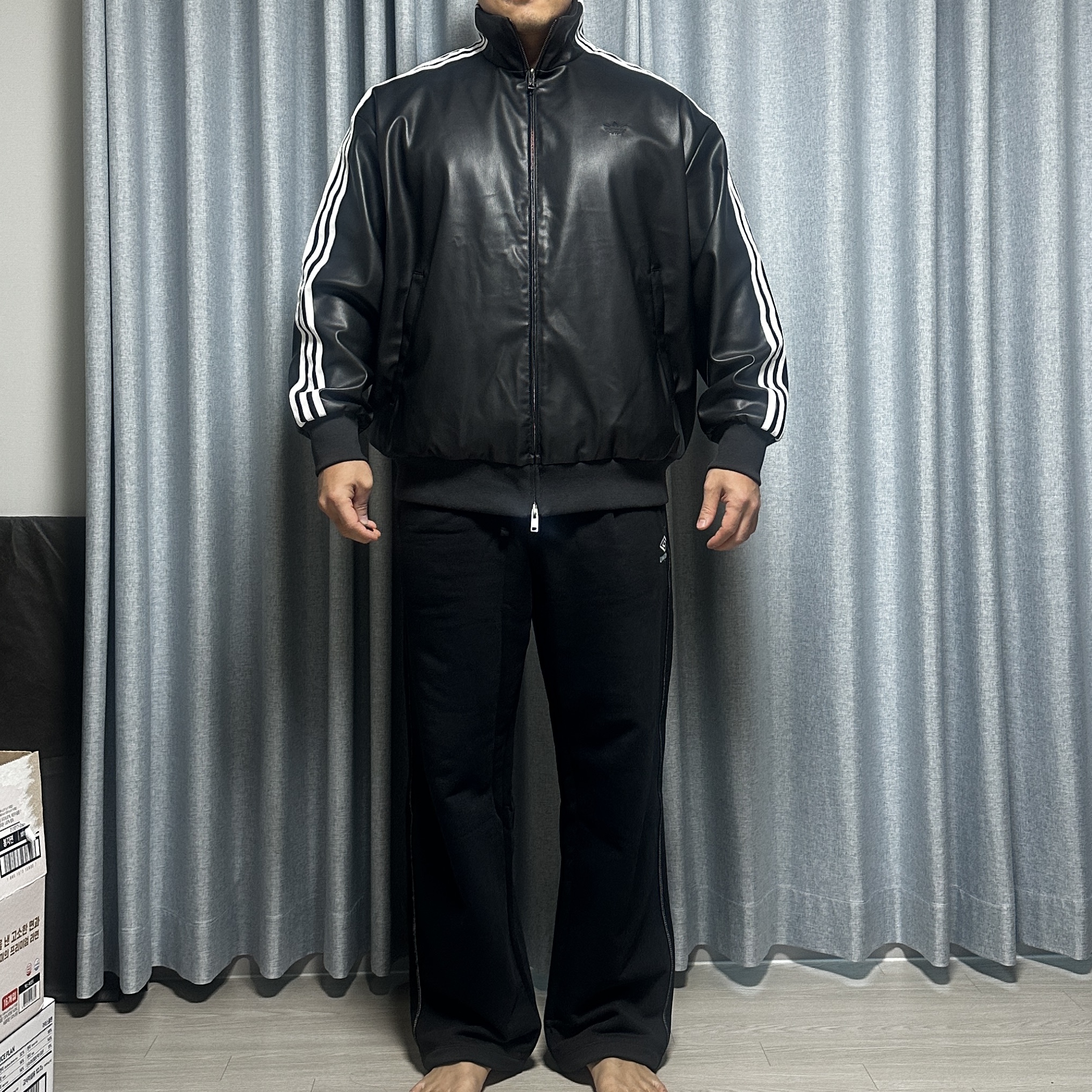 Adidas Pleather 3S Track Top Black - KR Sizing 착용 스타일 - 8